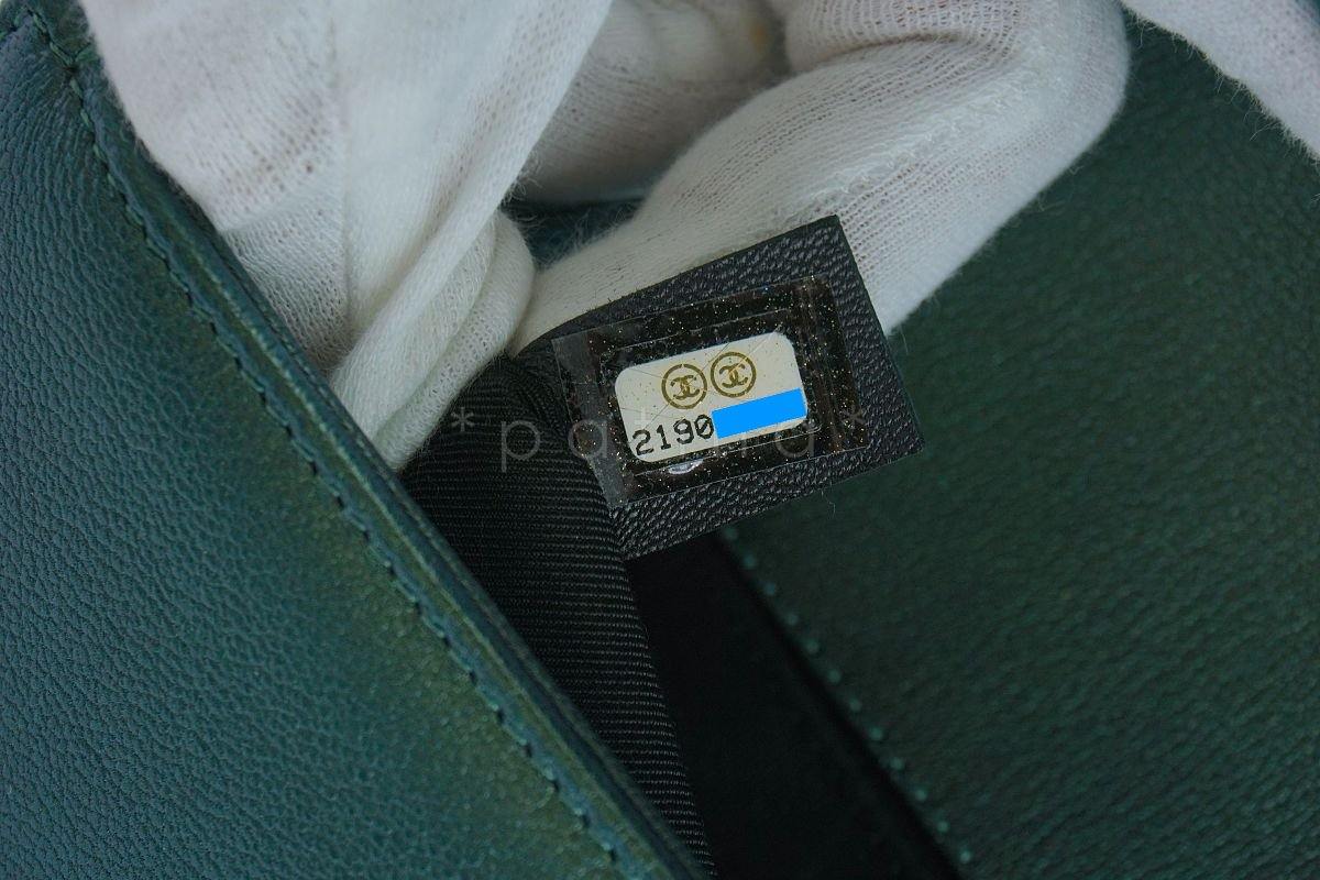 16C Chanel Iridescent Emerald Green Small Boy Classic Flap Bag Rainbow HW - Image 13