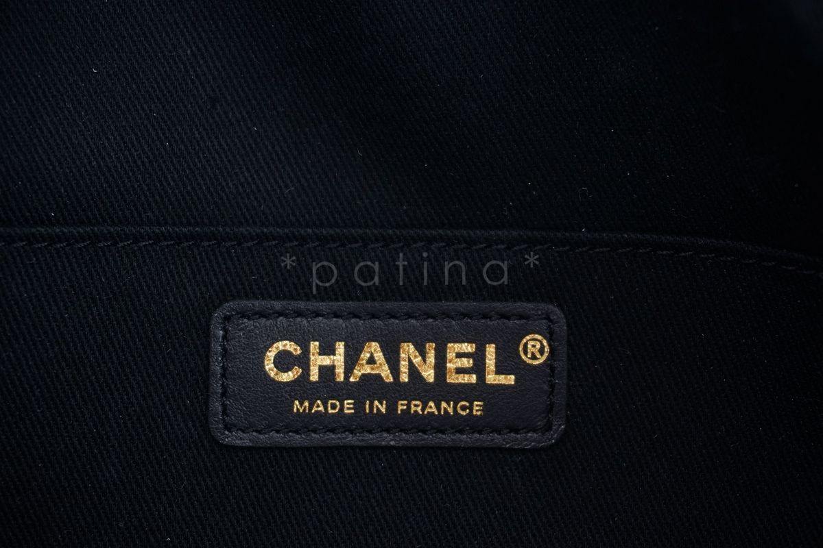 17P Chanel Black Soft Caviar Fanny Pack Belt Bag GHW 7GN - Image 7