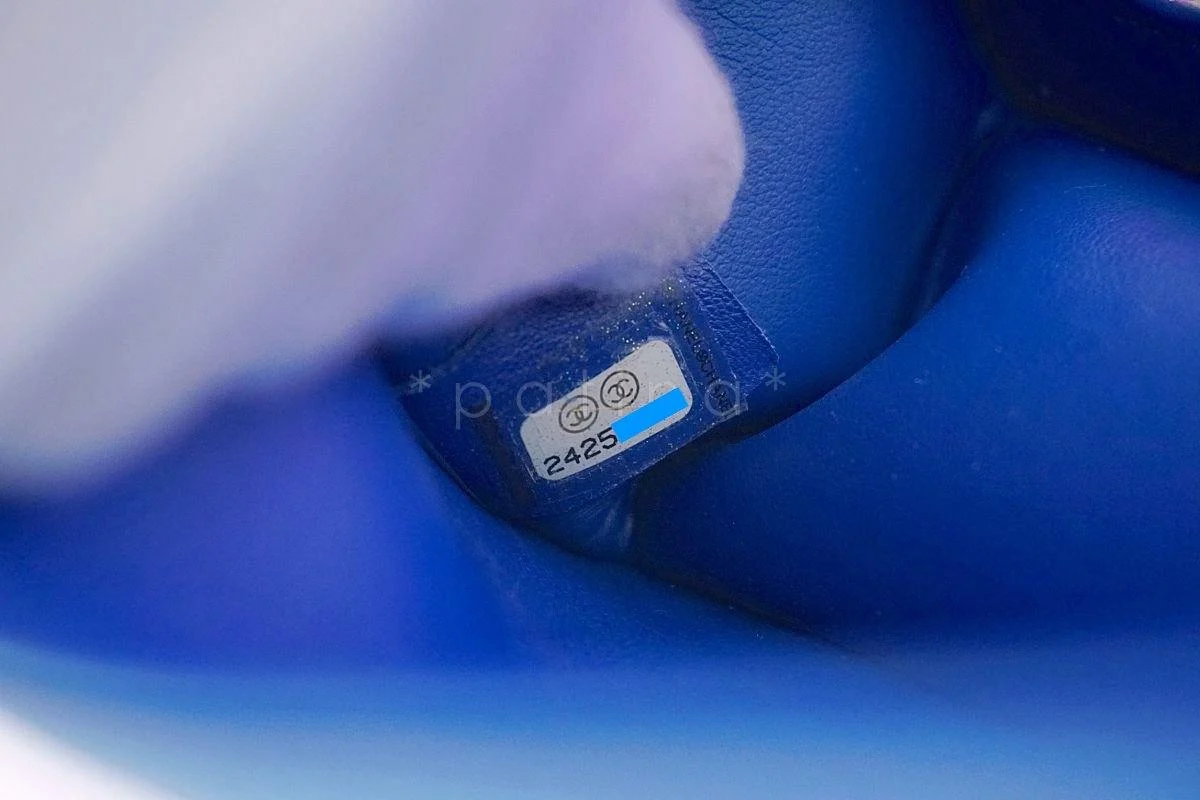 17S Chanel Blue Rainbow Cable Small Boy Iridescent Mermaid Flap Bag - Image 13