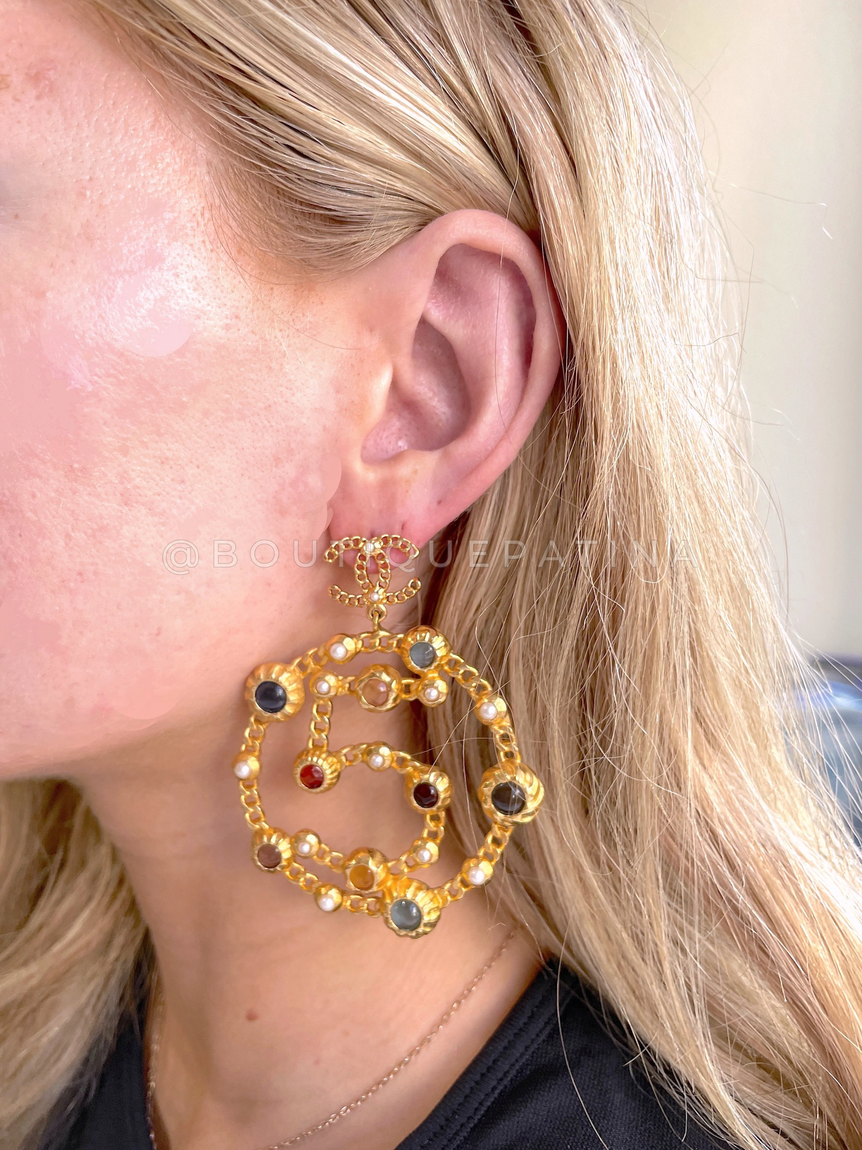 2018 Rare Chanel Runway "5" Dangle CC Logo Earrings - Image 4