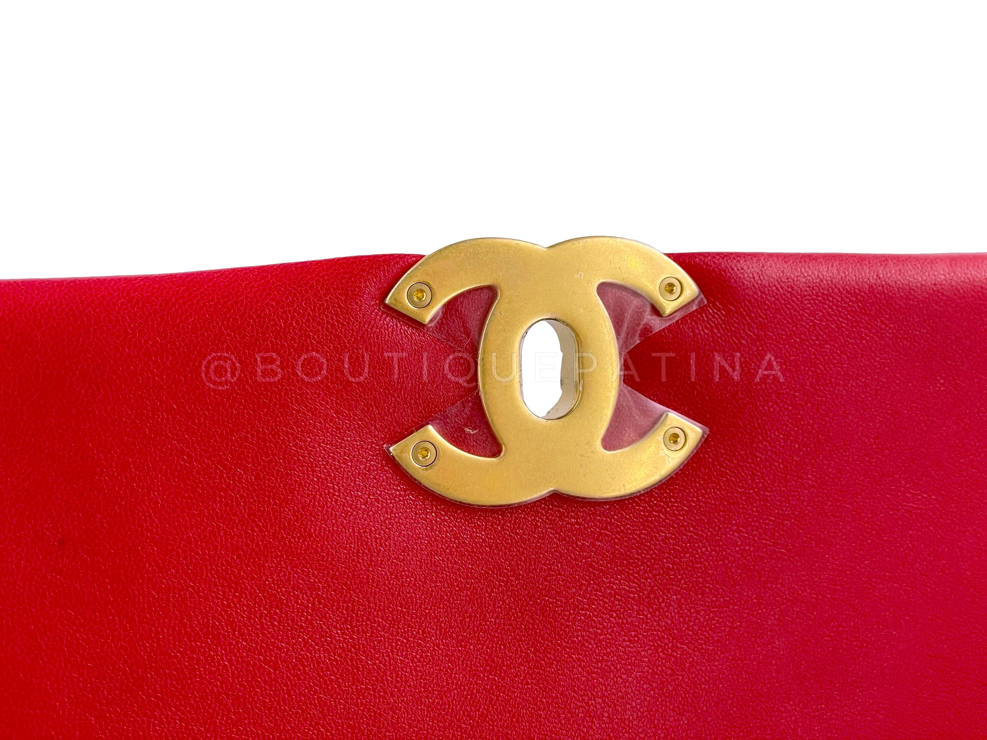 21S Chanel 19 Red Flap Bag Small - Image 9