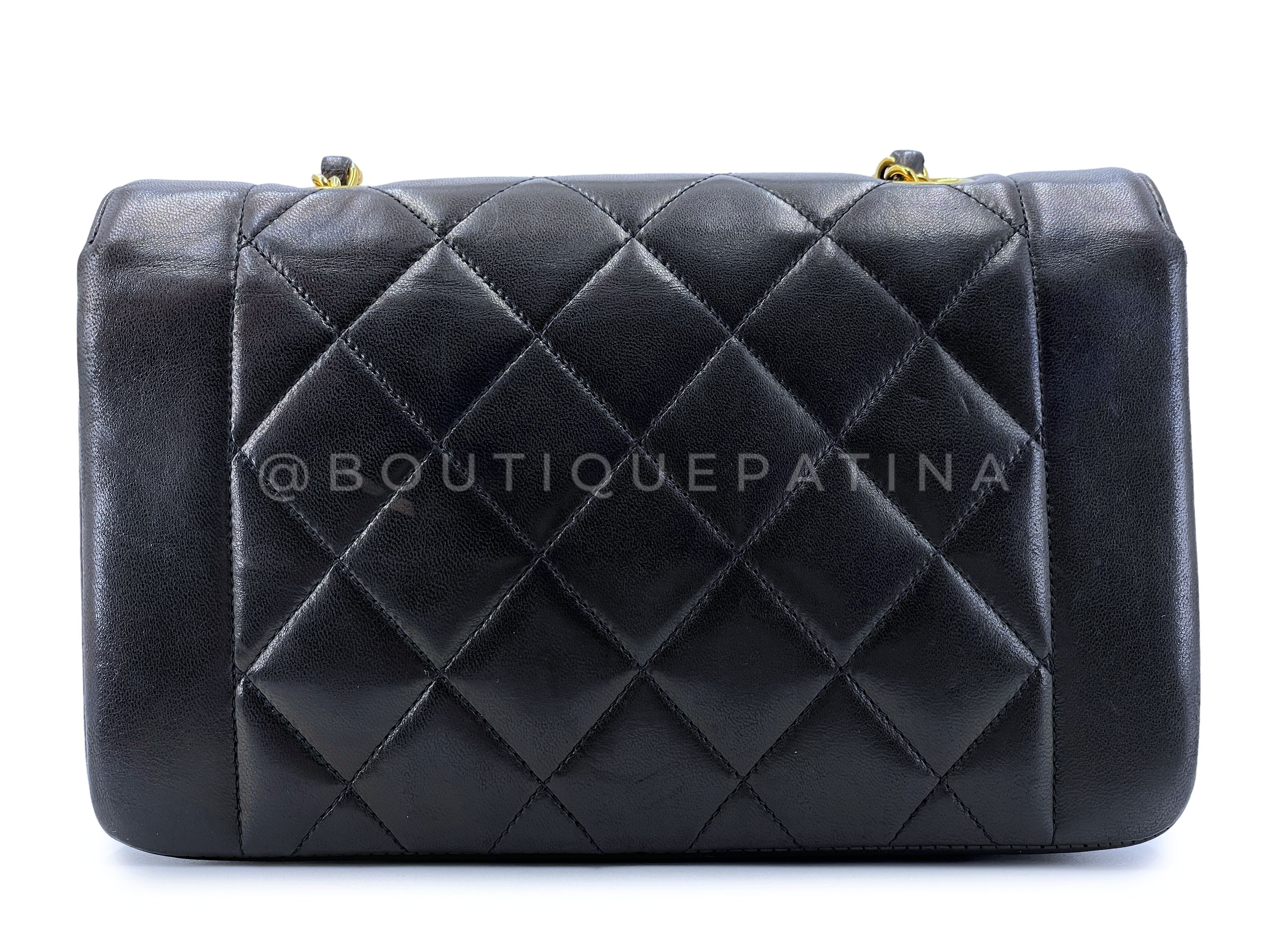 Pristine Chanel Vintage 1994 Small Black Diana Flap Bag 24k GHW VTN - Image 5