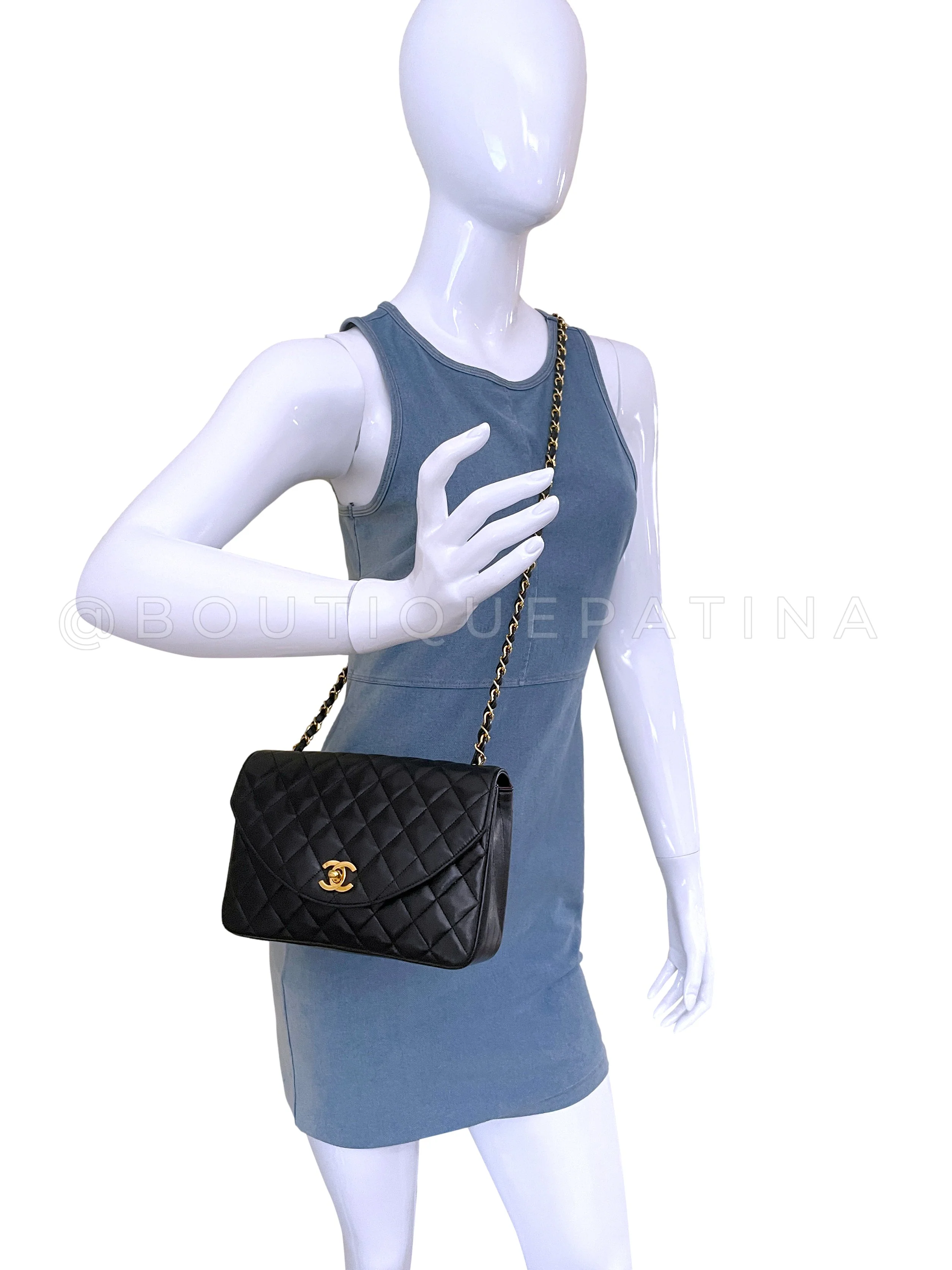 Chanel 1988 Vintage Black Curved Shoulder Flap Bag 24k GHW - Image 15