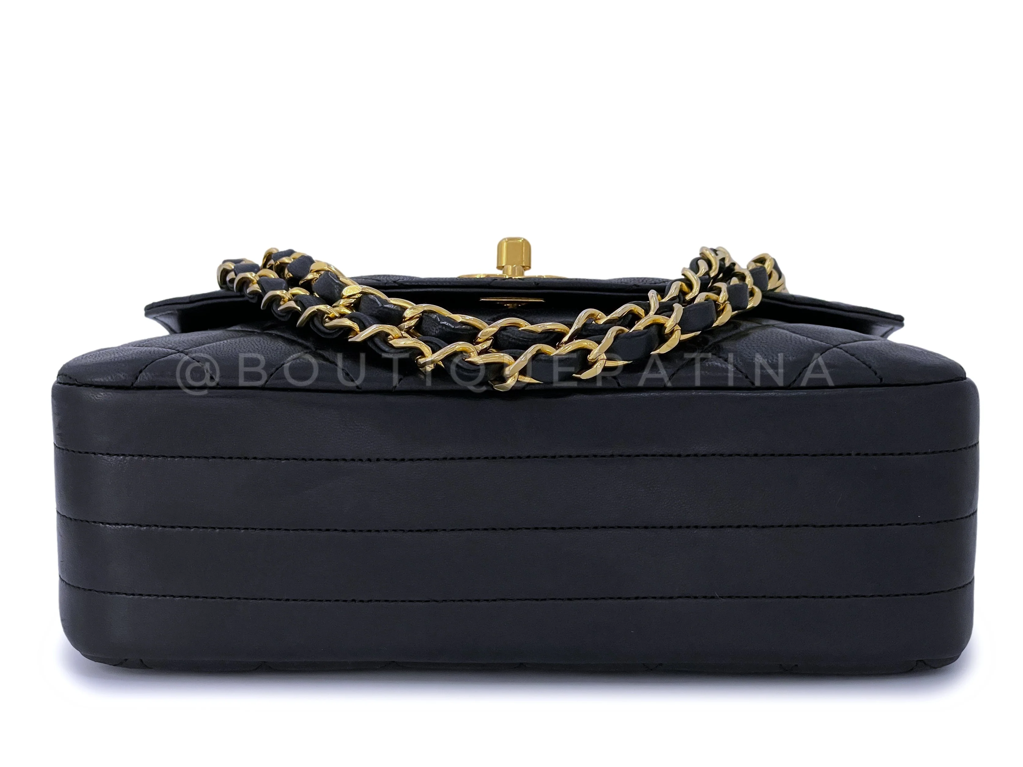 Chanel 1988 Vintage Black Curved Shoulder Flap Bag 24k GHW - Image 6