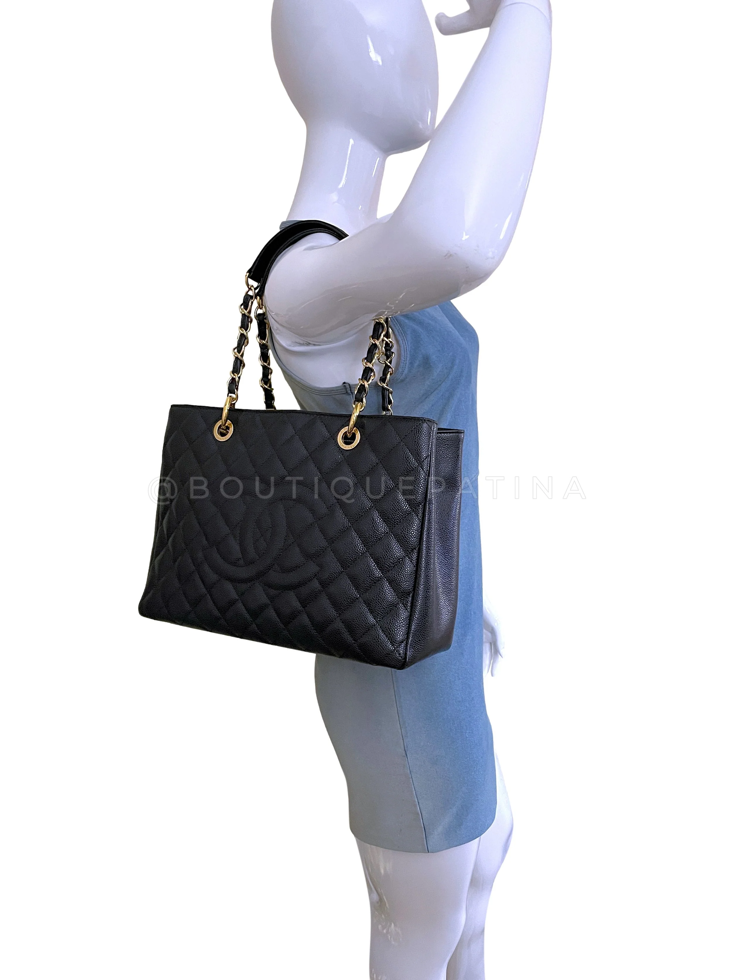 Chanel 2014 Black Caviar Grand Shopper Tote GST Bag GHW - Image 12