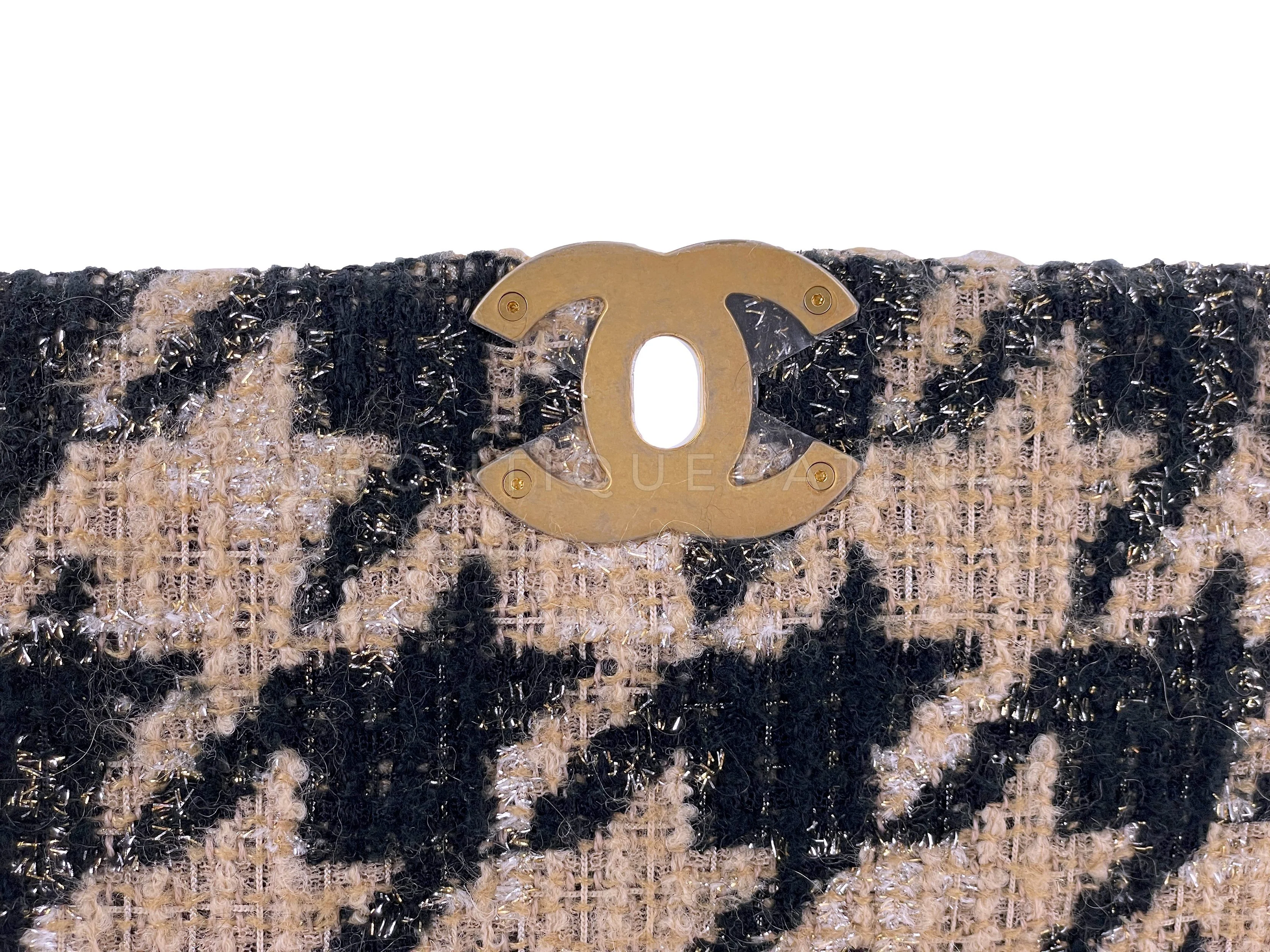 Chanel 19 Beige Black Houndstooth Tweed Flap Bag Large Maxi - Image 9