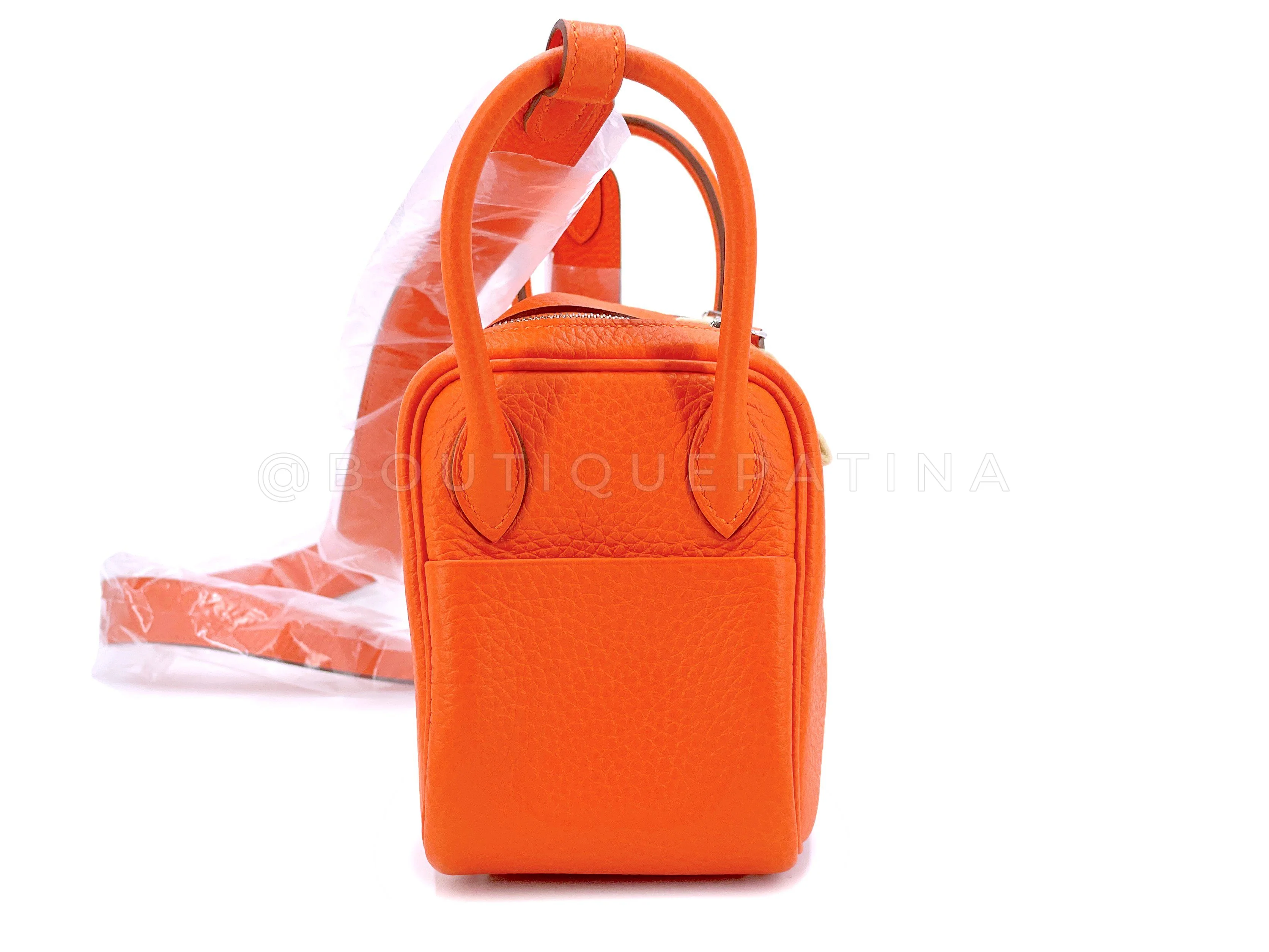 NIB Hermès Feu Orange Clemence Mini Lindy Shoulder Bag PHW - Image 3