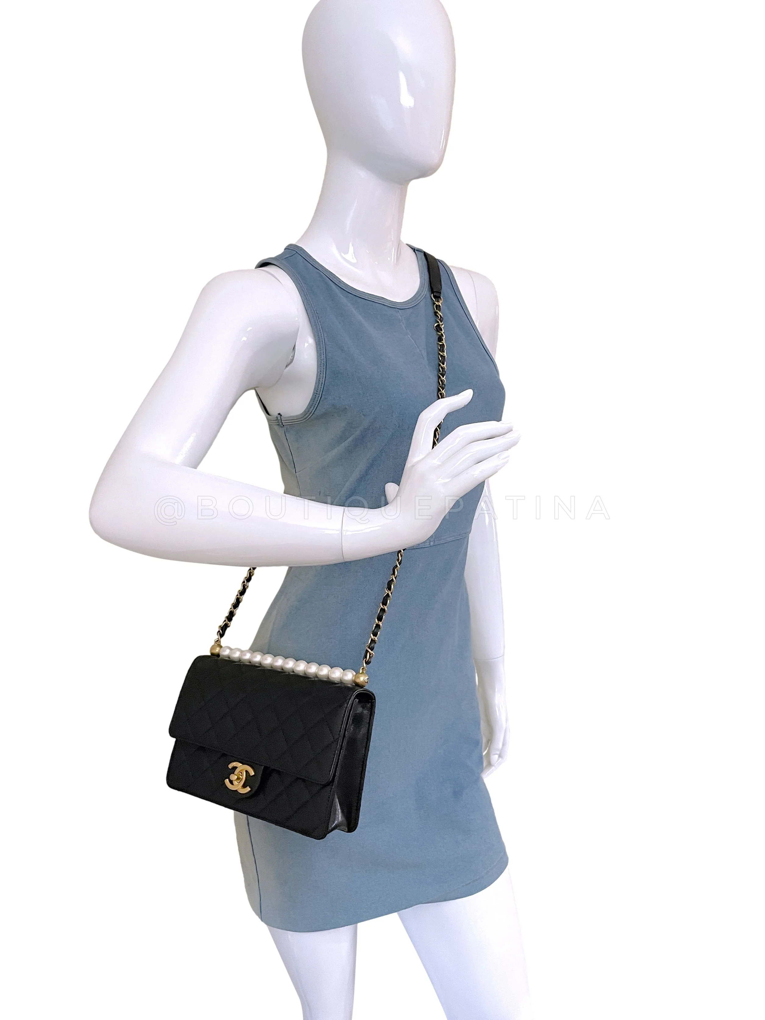 Chanel Chic Pearls Flap Bag Pristine 19S Black Quilted GHW DJ9 - Image 14