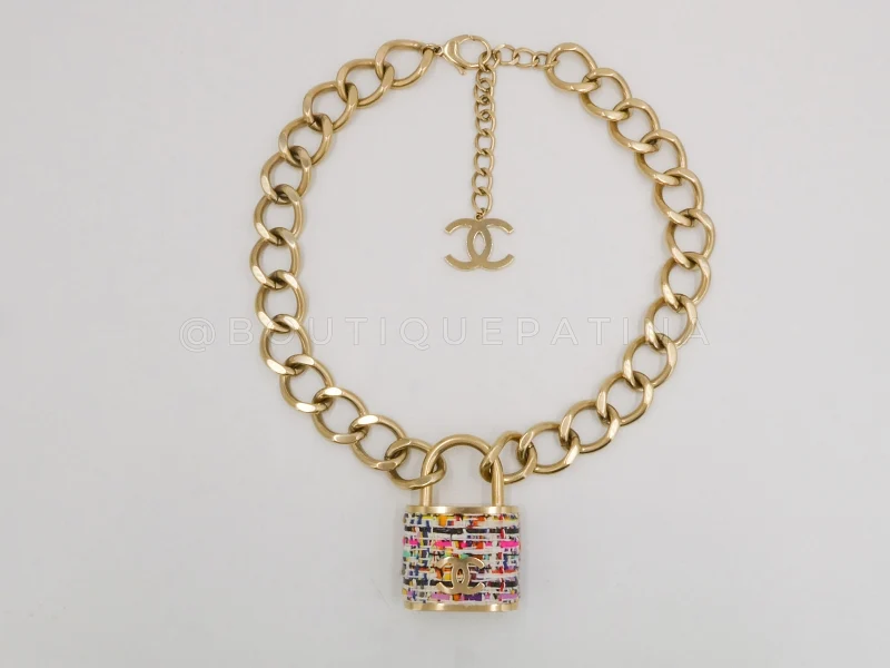 Chanel 2014 Supermarket Large Tweed Padlock Chain Necklace GHW - Image 3