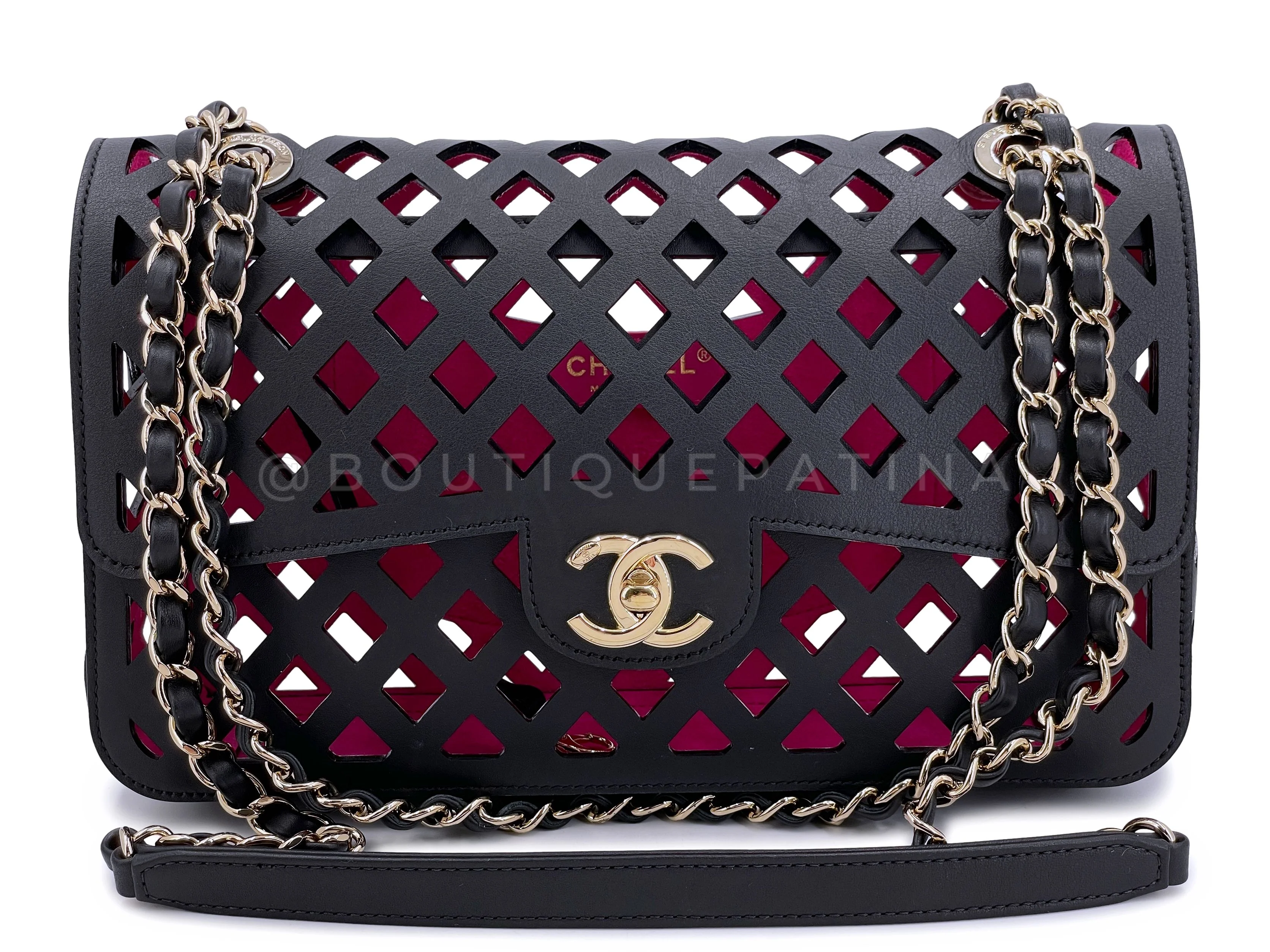 Chanel Black Diamond Cutout Medium Flap Bag GHW I0R - Image 2