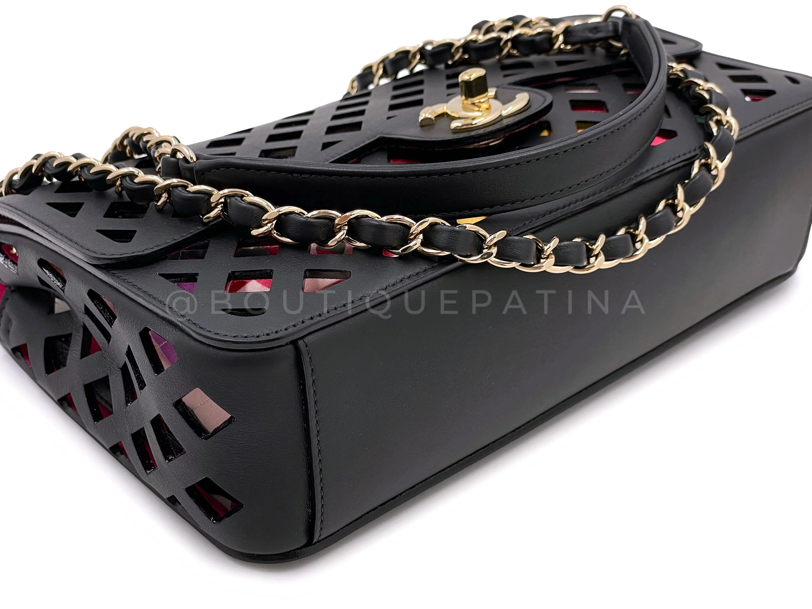 Chanel Black Diamond Cutout Medium Flap Bag GHW I0R - Image 8