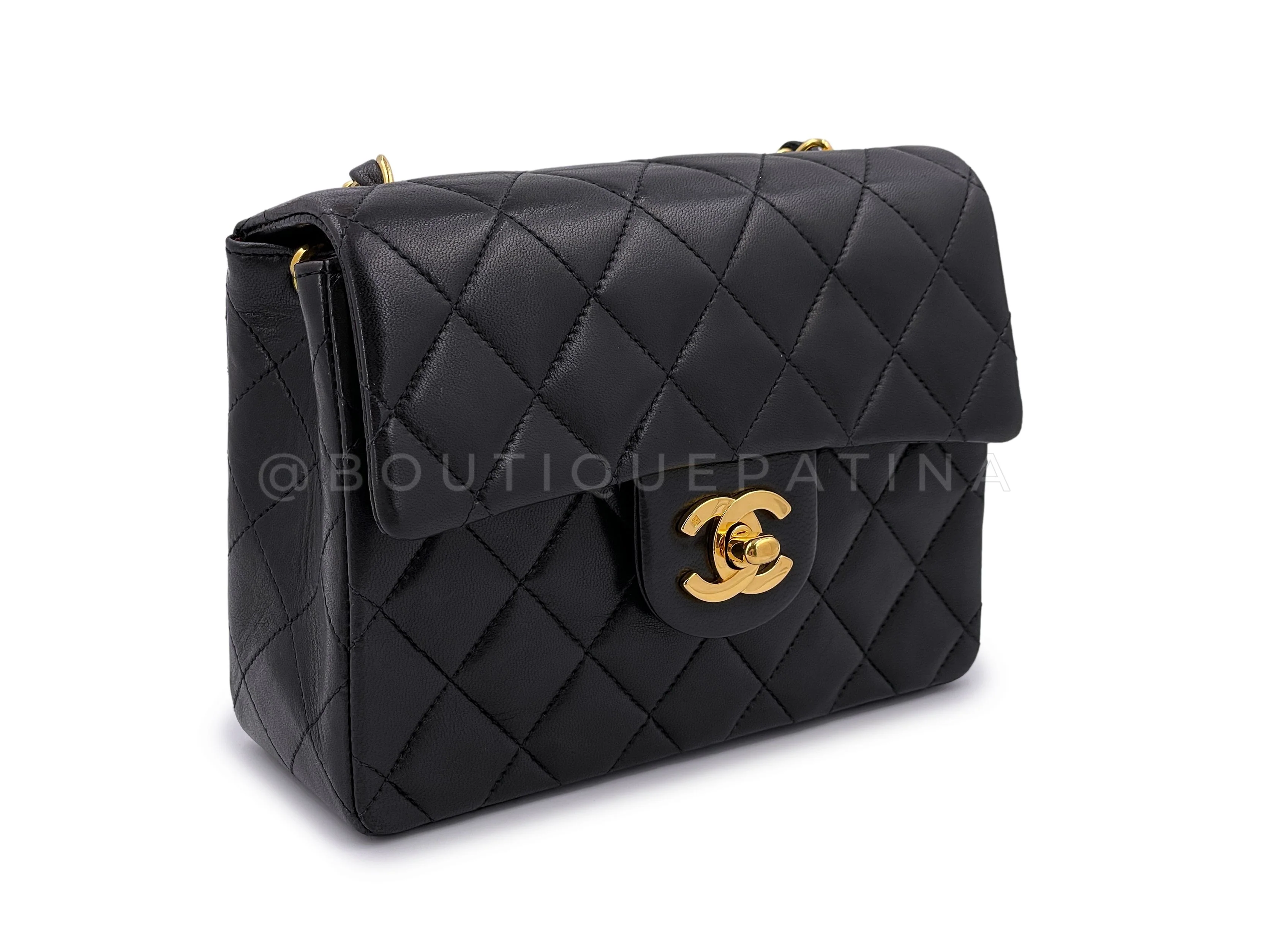 Pristine Chanel 1993 Vintage Black Square Mini Flap Bag 24k GHW Lambskin - Image 3