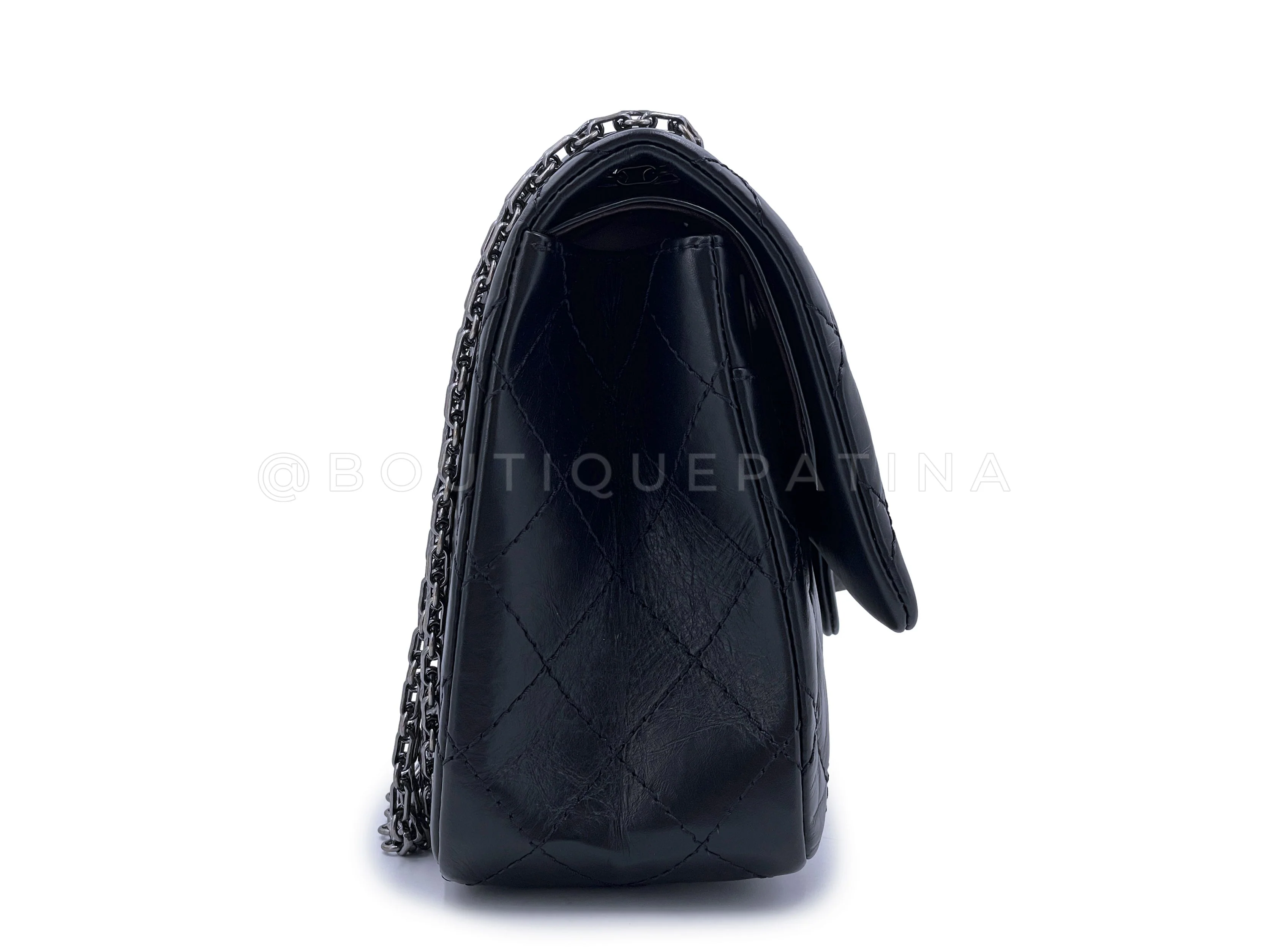 Chanel Black Reissue 2.55 Classic Double Flap Bag 226 Medium - Image 4