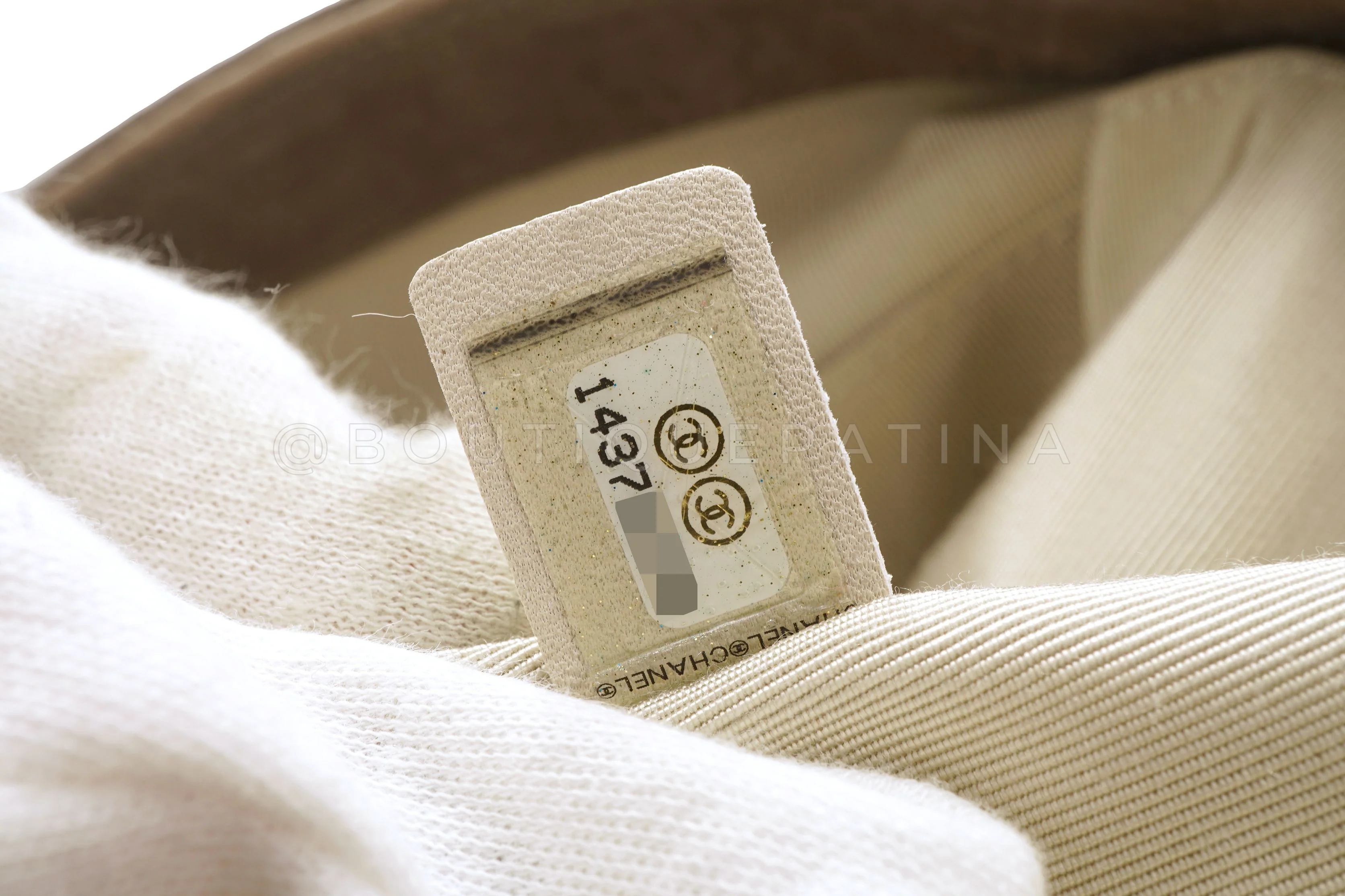 Chanel 2010 Taupe Textured Calf Chain Around Maxi Flap Bag SHW - Image 12