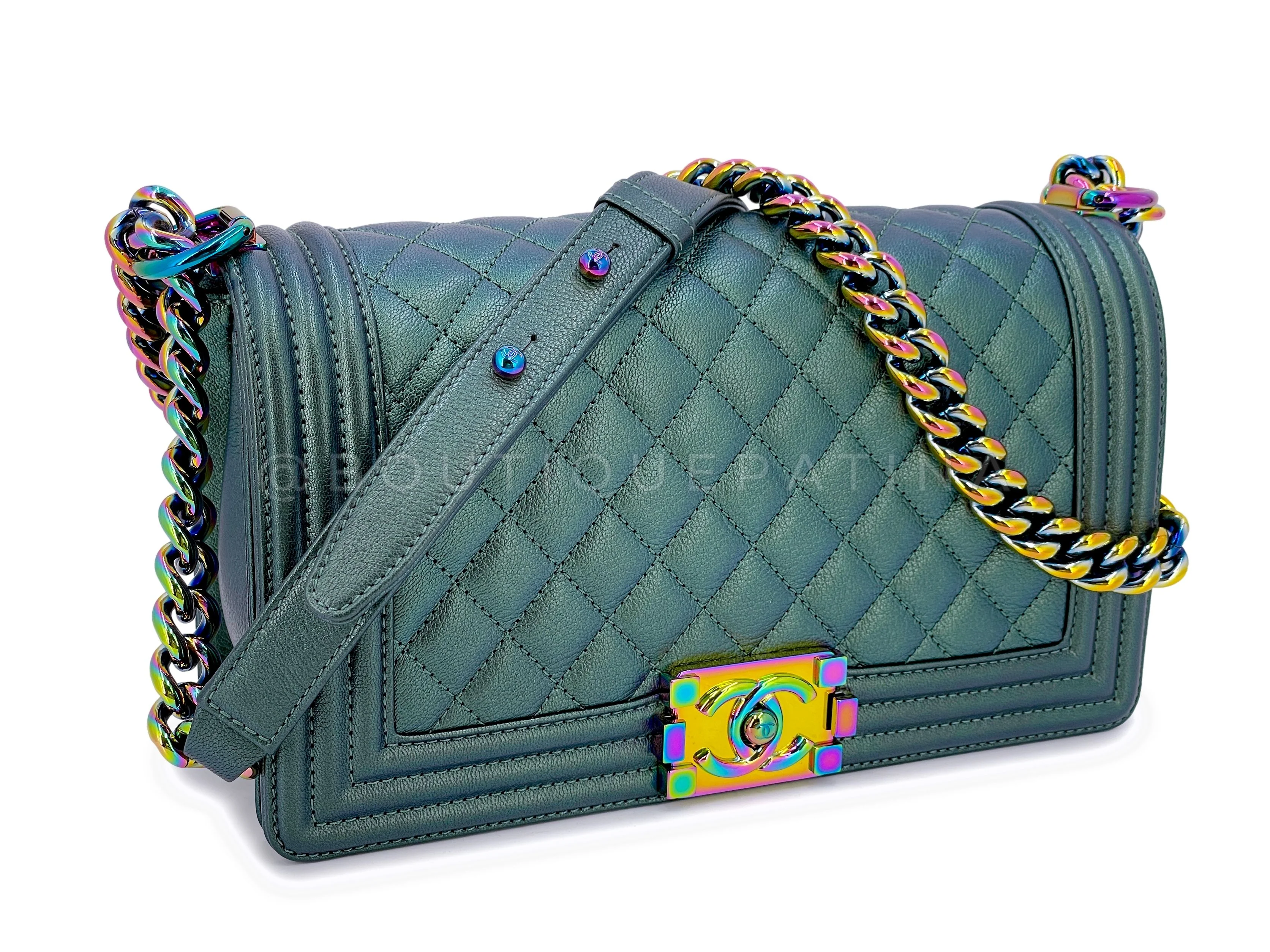 Chanel 16C Iridescent Mermaid Green Medium Boy Flap Bag Rainbow HW - Image 2