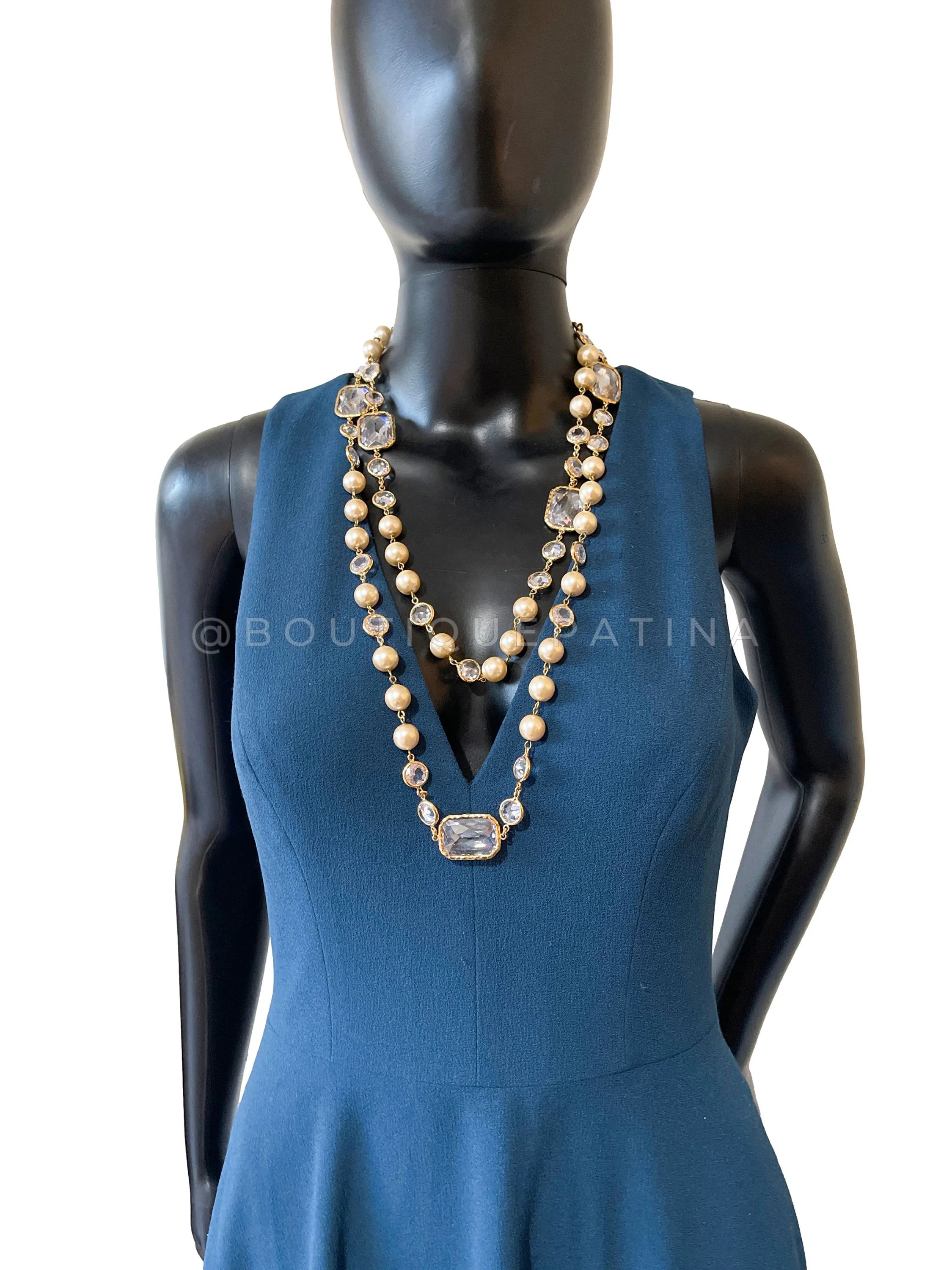 Chanel 1989 Vintage Clear White Jumbo Crystal and Pearl Chicklet Sautoir Station Strand Necklace - Image 5