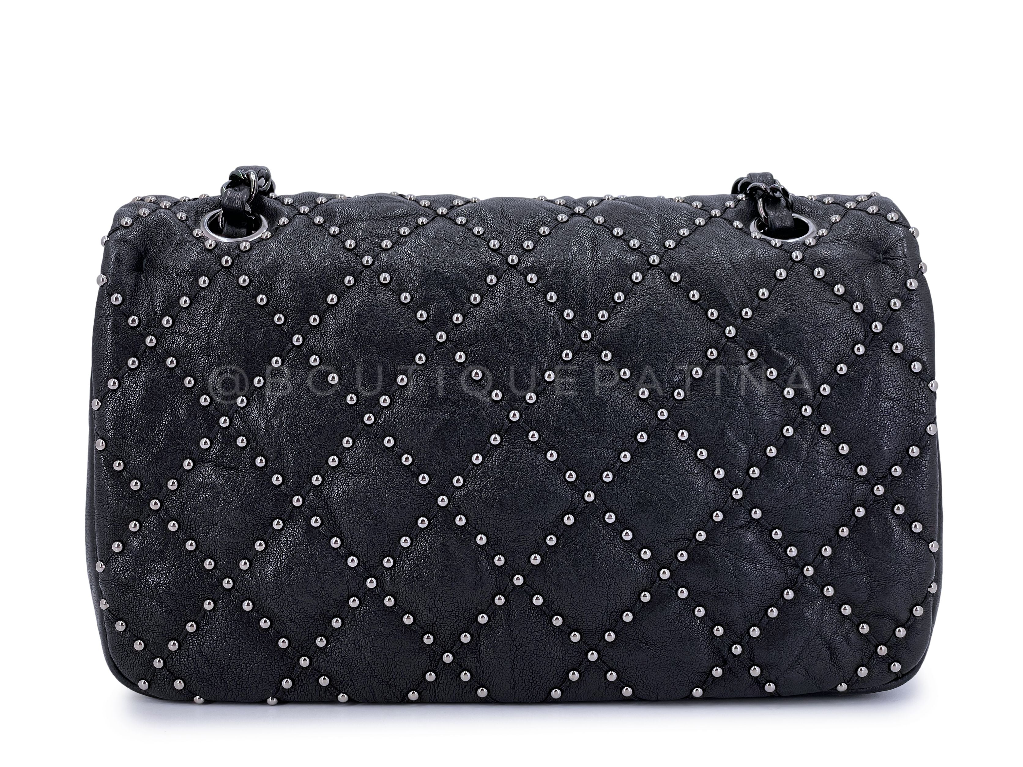 Chanel 2014 Paris Dallas Métiers d'Art Black Studded Medium Flap Bag - Image 5