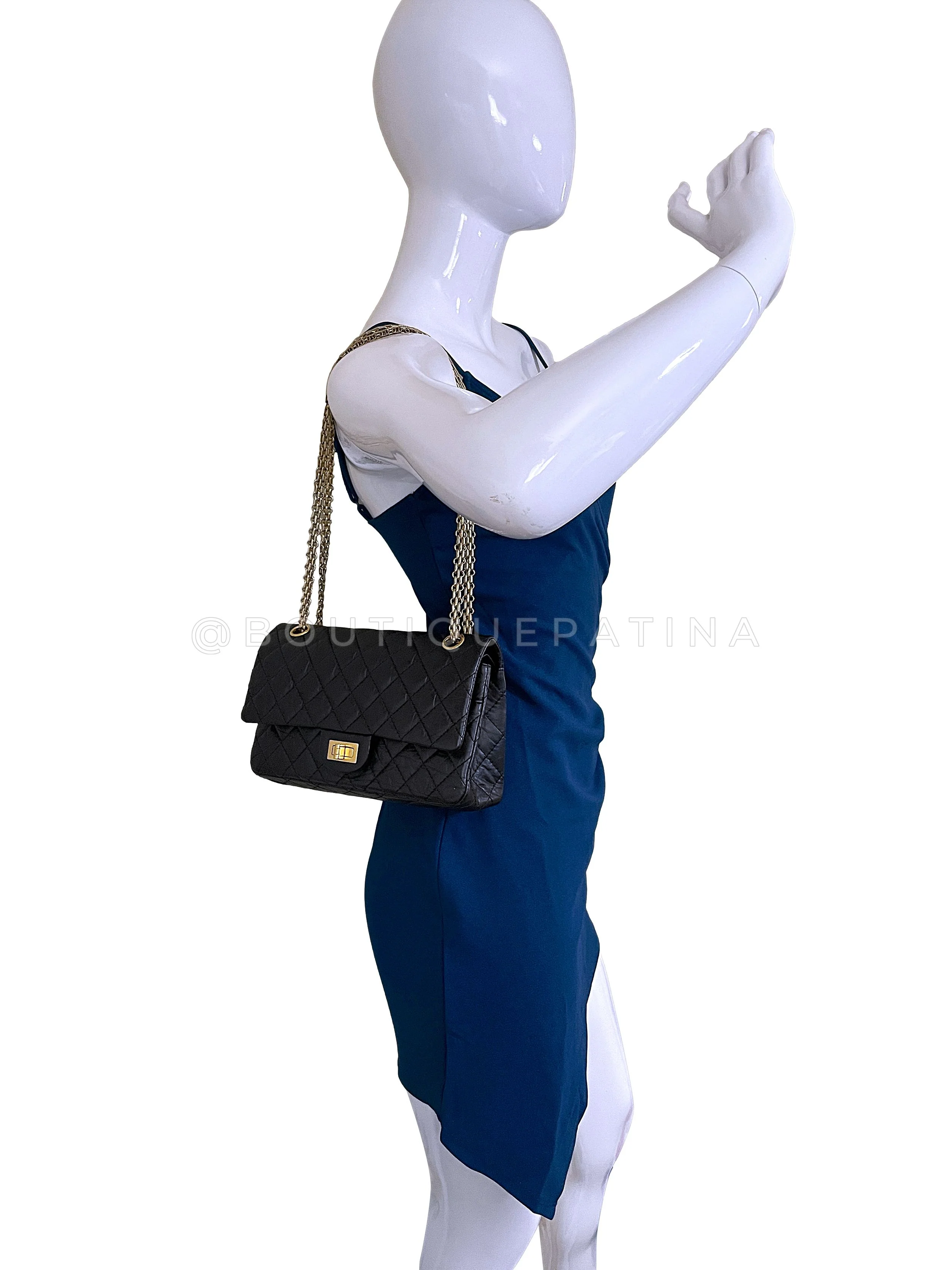 Chanel Reissue Flap Bag Small 2.55 Pristine 225 Black GHW - Image 14