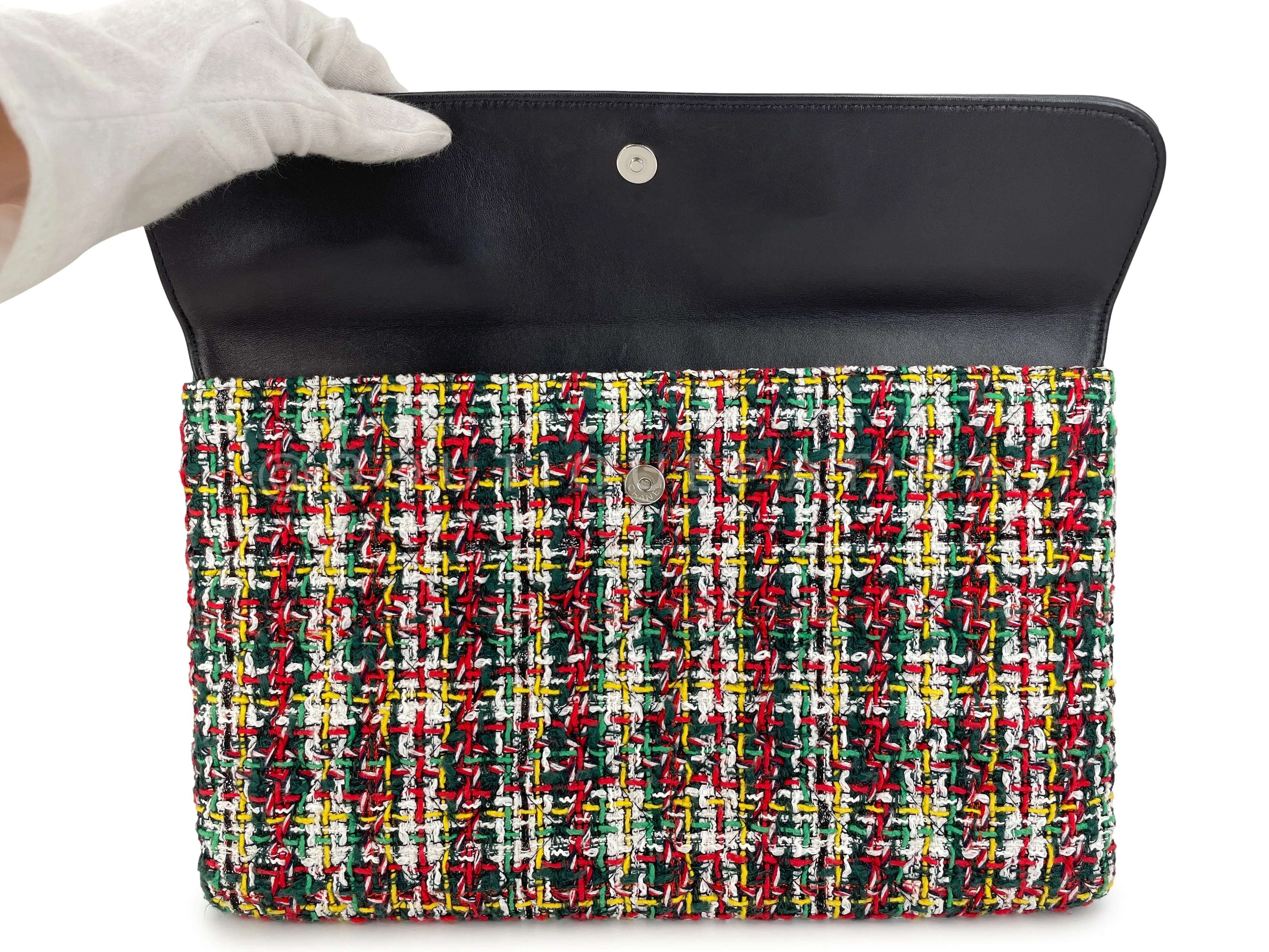 Chanel Plaid Tweed Lambskin Flap Large O Case Clutch Bag - Image 8