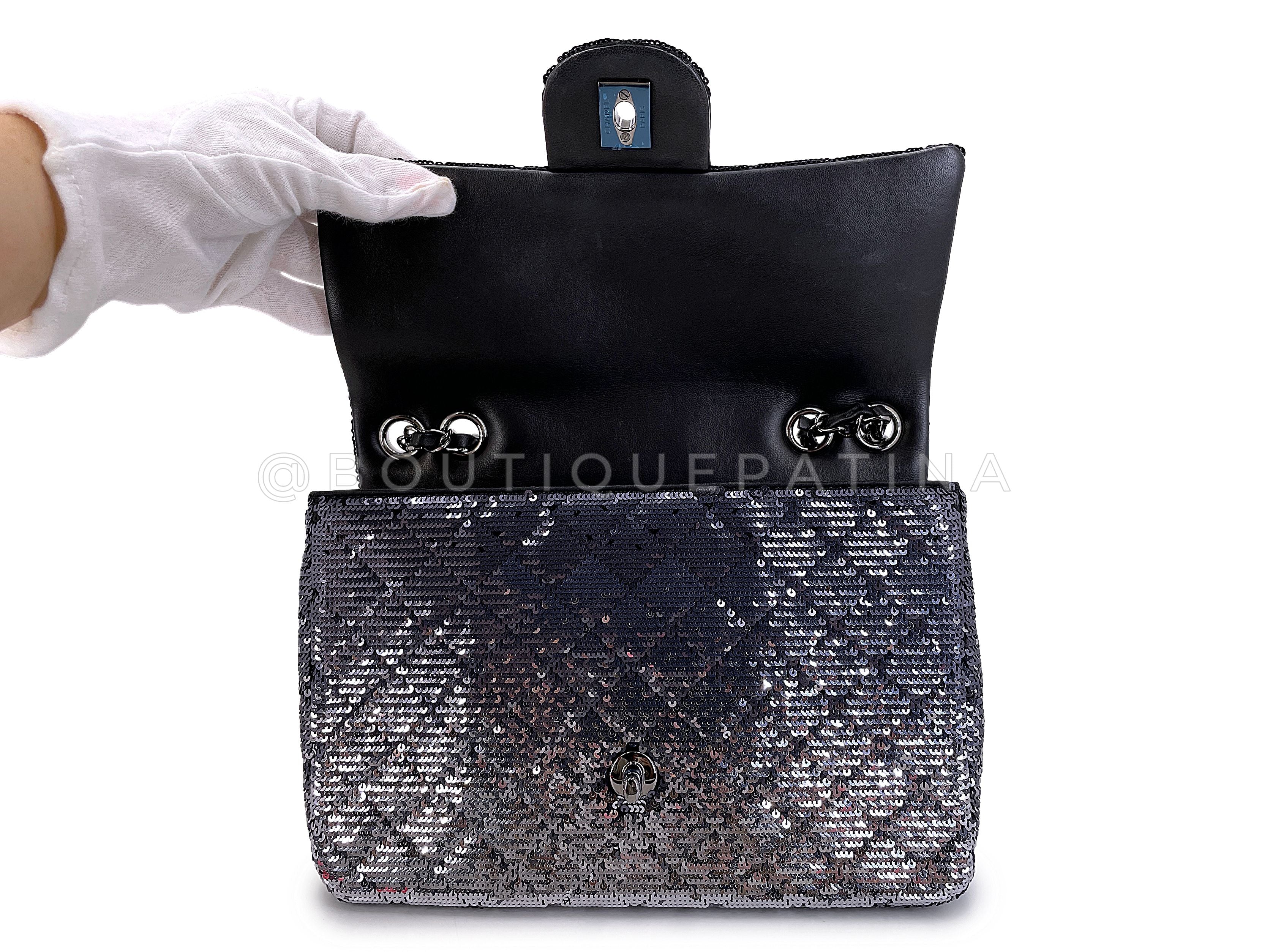 Chanel 2015 Black Silver Quilted Sequin Medium Classic Flap Bag 04R - Image 9