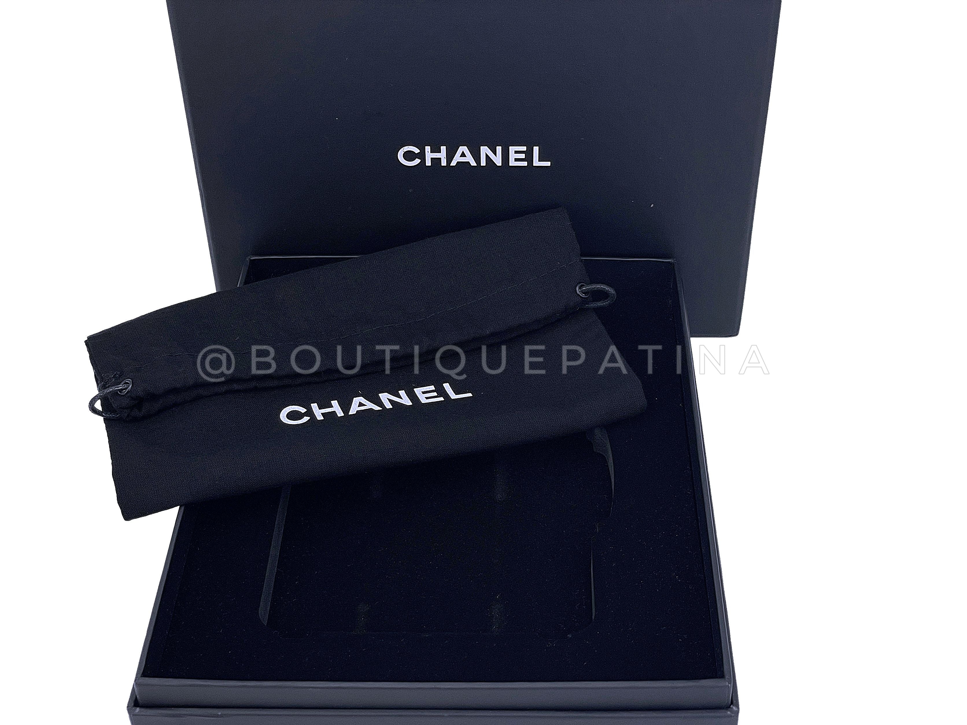 Chanel 2016 Airlines Evening In The Air Trolley Minaudière Clutch Bag Gray Silver LEG - Image 17