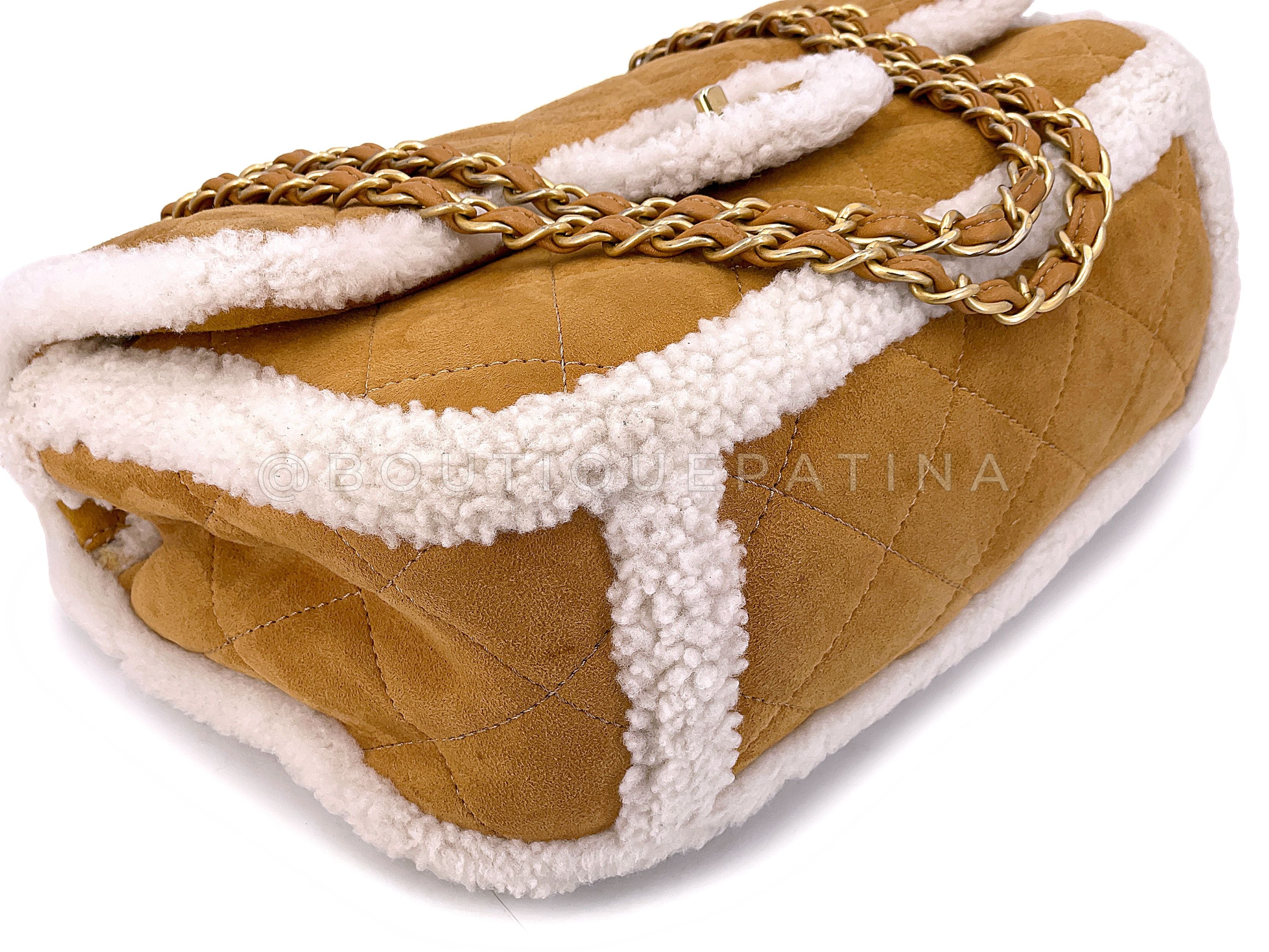 Chanel 2018 Coco Neige Jumbo Camel Caramel Suede Shearling Flap Bag A54 - Image 7