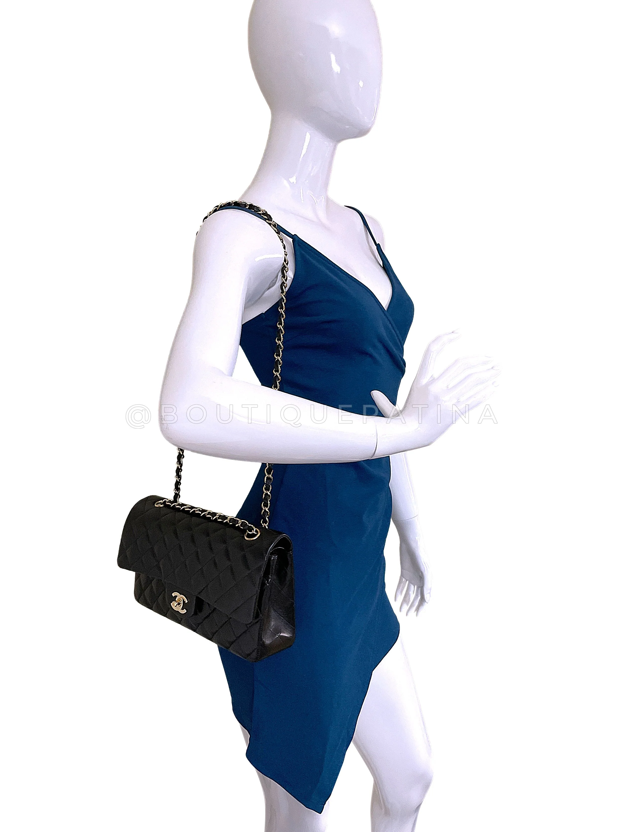 Pristine Chanel 2008 Vintage Black Medium Classic Double Flap Bag 24k GHW Lambskin 0O3 - Image 15