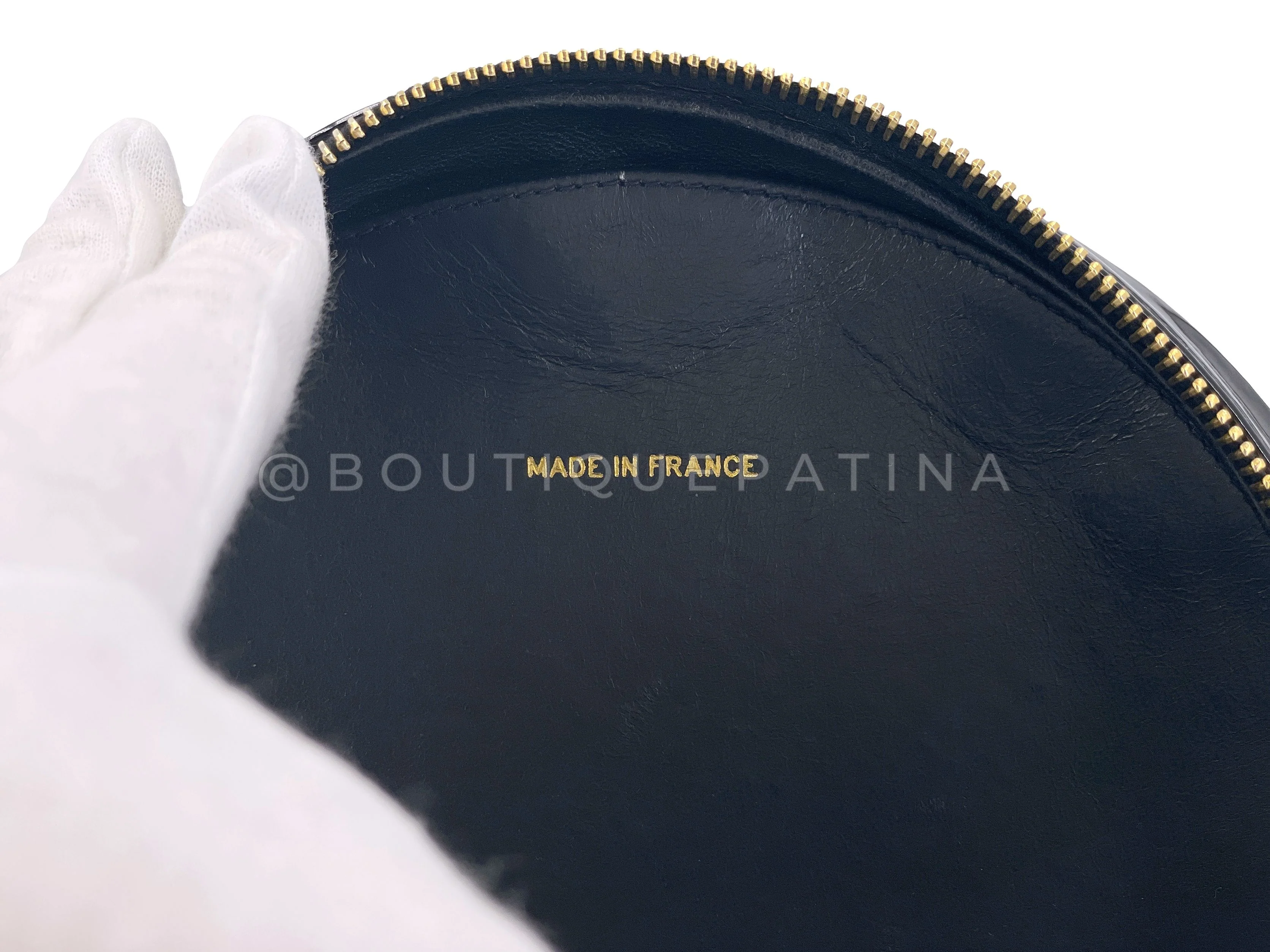 Rare Chanel 1995 "Barbie" Round Patent Circle Vanity Case Bag 24k GHW - Image 12