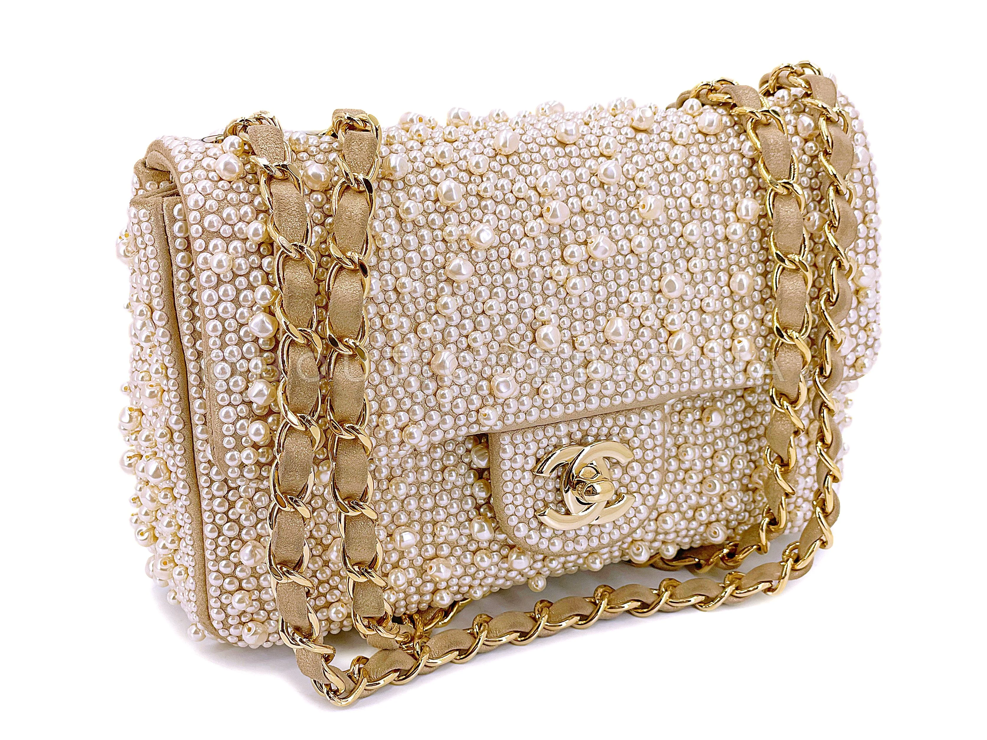 Rare Chanel 17A Pearl Mini Flap Bag Paris-Cosmopolite Metiers D'Art Pale Gold FWW - Image 2