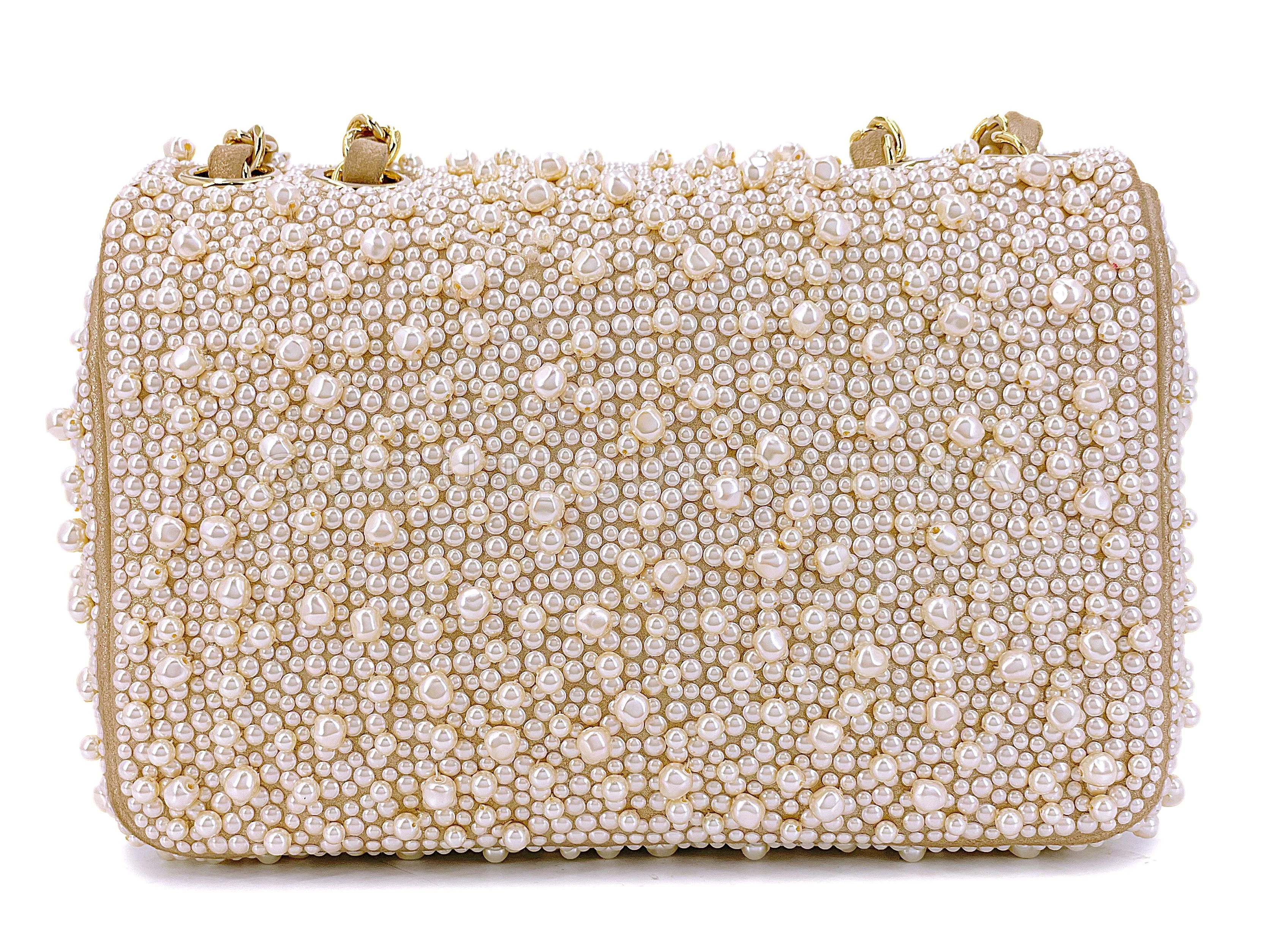 Rare Chanel 17A Pearl Mini Flap Bag Paris-Cosmopolite Metiers D'Art Pale Gold FWW - Image 5
