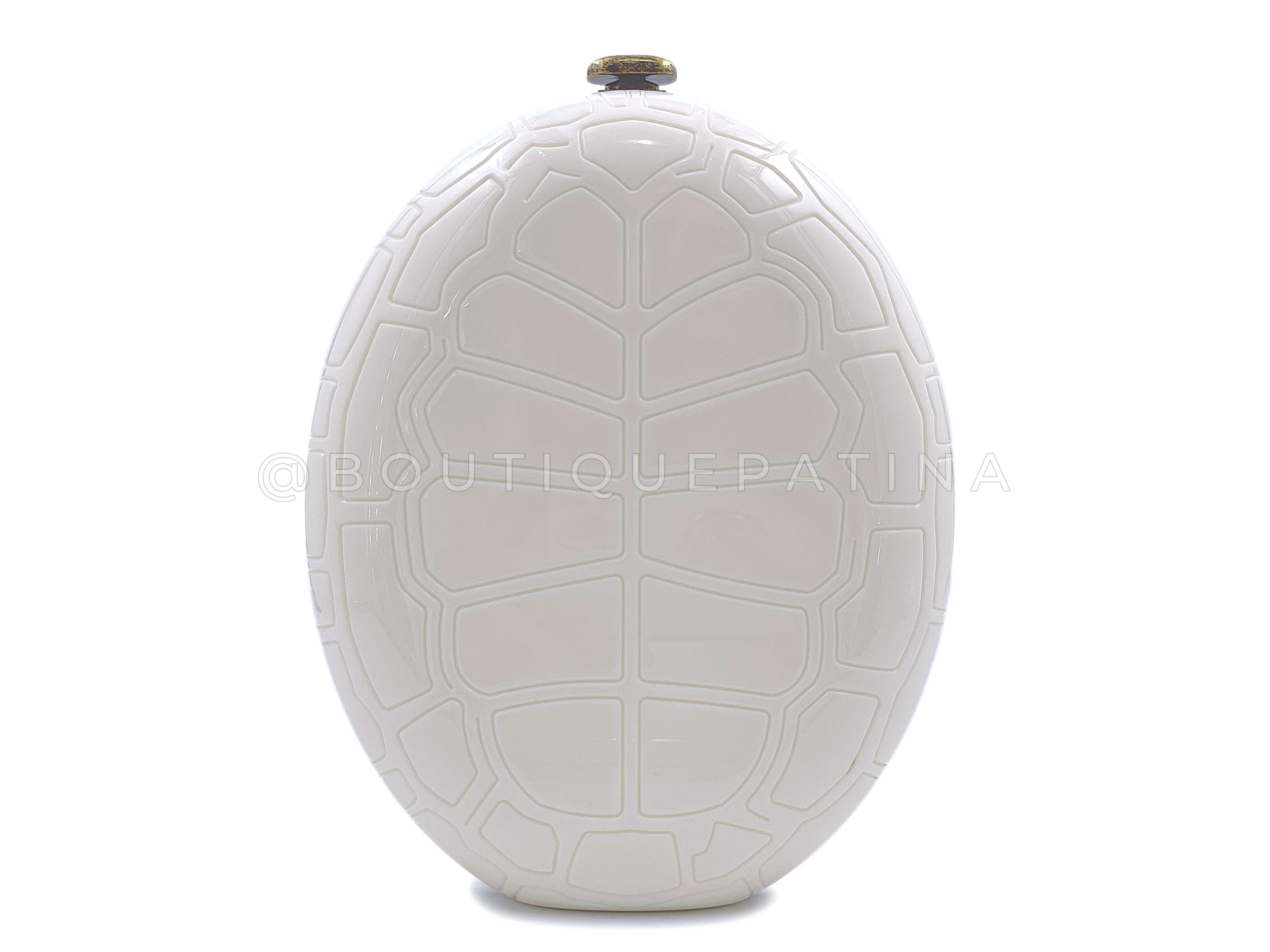 Chanel 2016 Paris Seoul Ivory White Tortoise Plexiglass Minaudière Evening Clutch Bag - Image 5