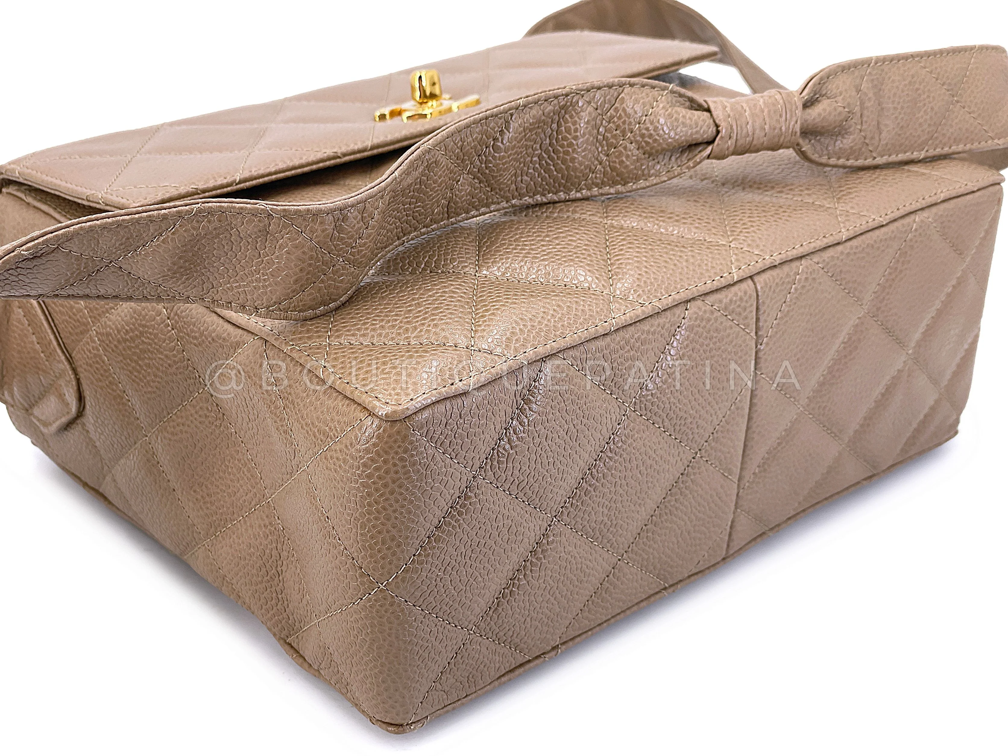 Rare Chanel 1996 Taupe Beige Caviar Quilted Box Camera Bag 24k GHW - Image 7