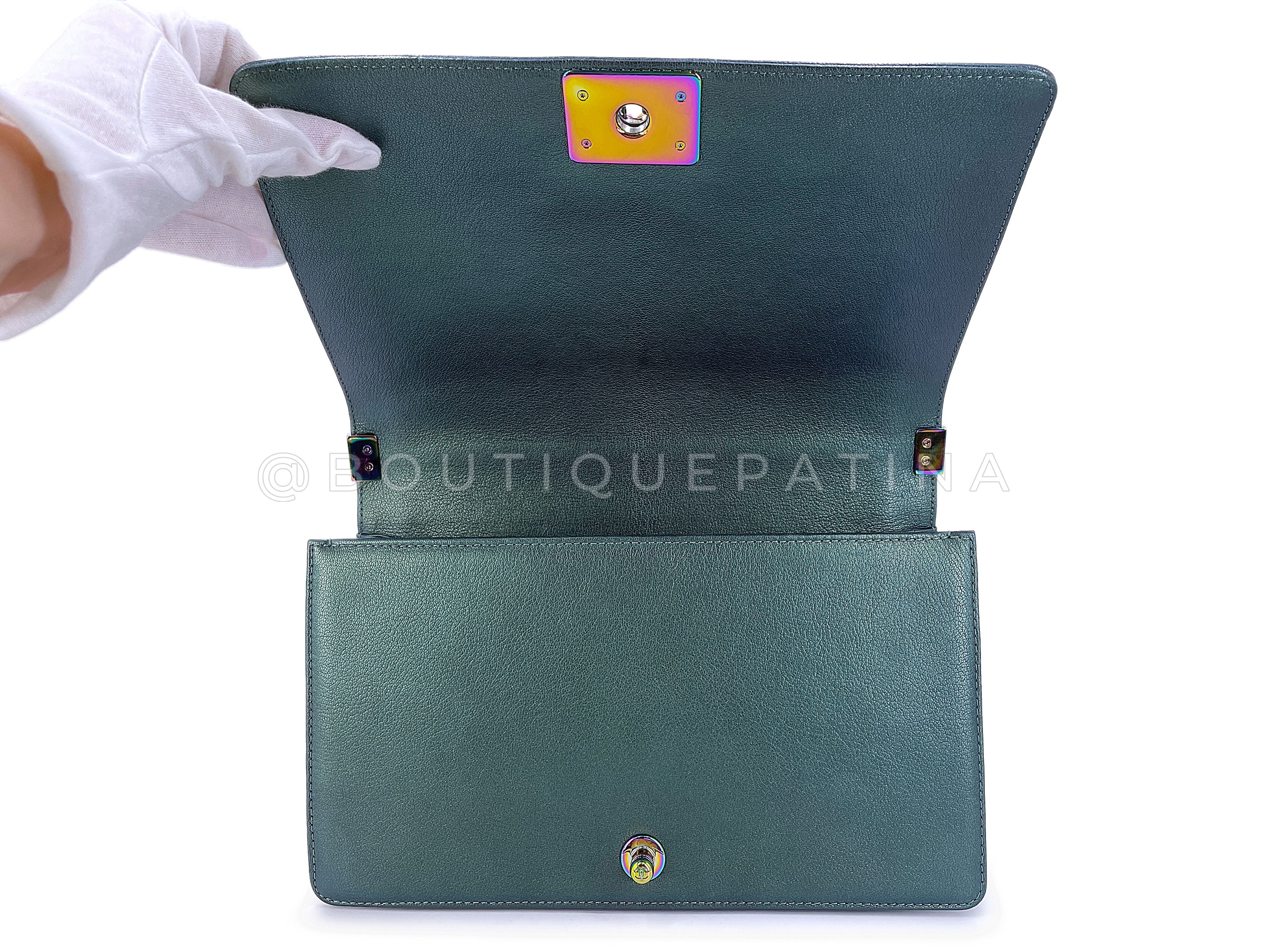 Chanel 16C Iridescent Green Medium Boy Flap Bag Rainbow HW - Image 10