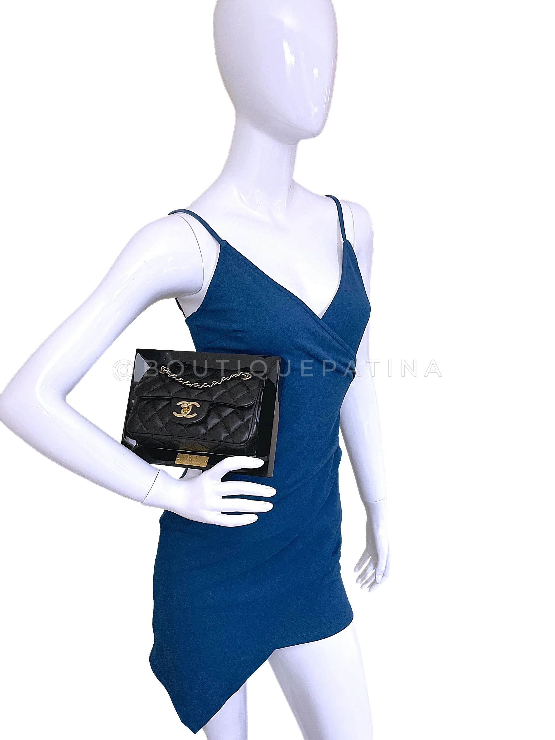 Chanel 2014 "Collection Privée" Framed Mini Flap Minaudière Clutch Bag - Image 19