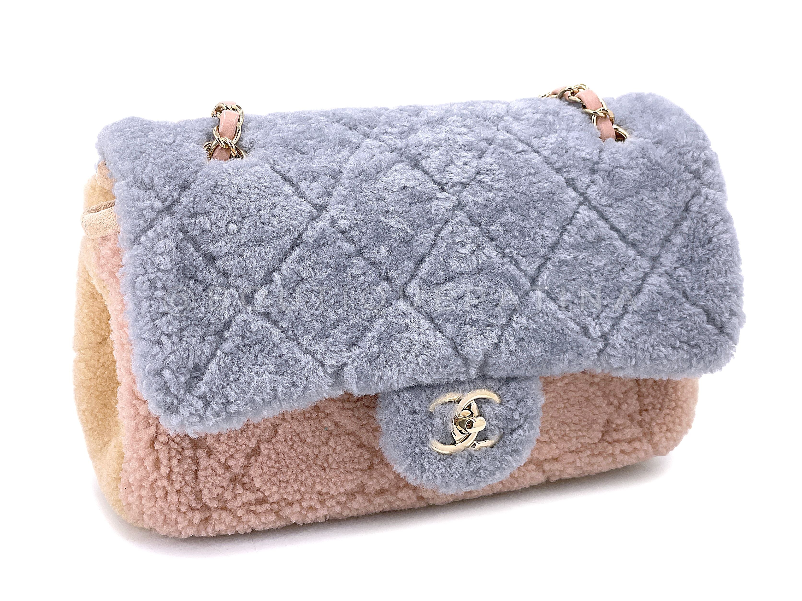 Chanel 2019 Pastel Shearling Medium Quilted Flap Bag GHW - Image 3