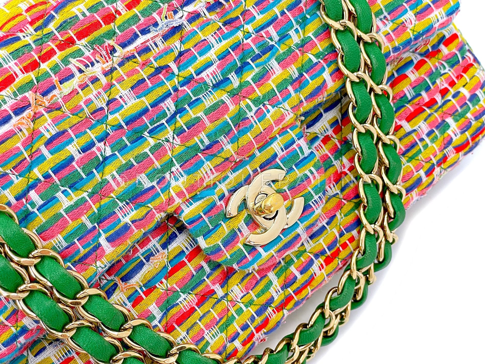 Chanel 2016 Rainbow Boucle Tweed Medium Classic Double Flap Bag GHW 3WH - Image 8
