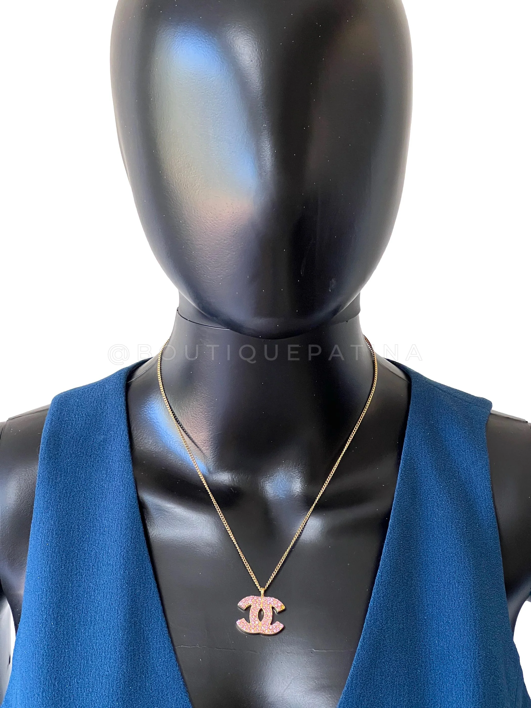 Chanel 02P Vintage Pink Crystal Studded Gold Necklace - Image 5