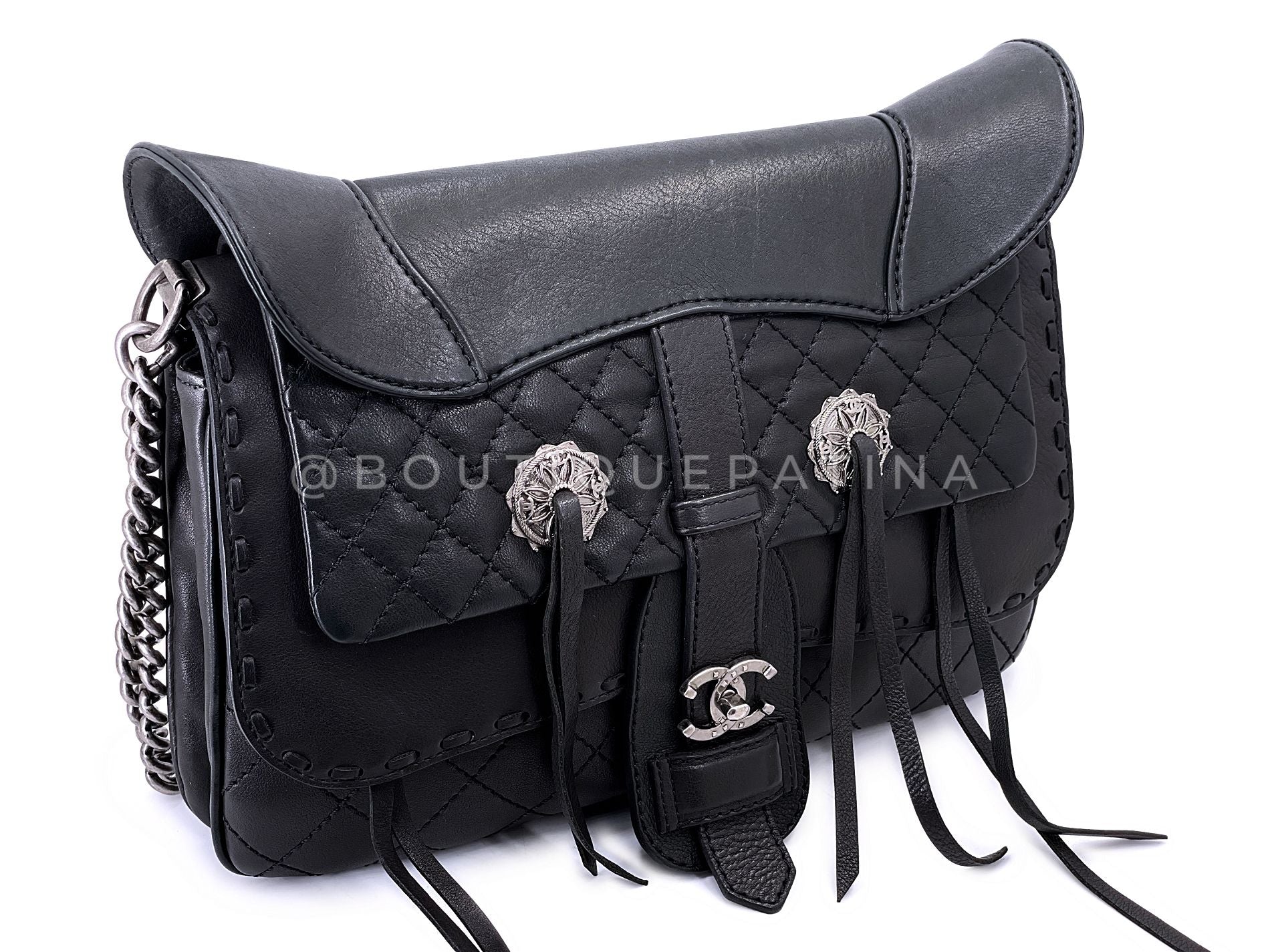 Chanel 14A Paris-Dallas Métiers d'Art Saddle Flap Bag Black RHW MBA - Image 2