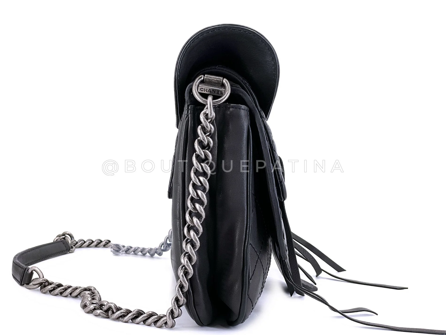 Chanel 14A Paris-Dallas Métiers d'Art Saddle Flap Bag Black RHW MBA - Image 4