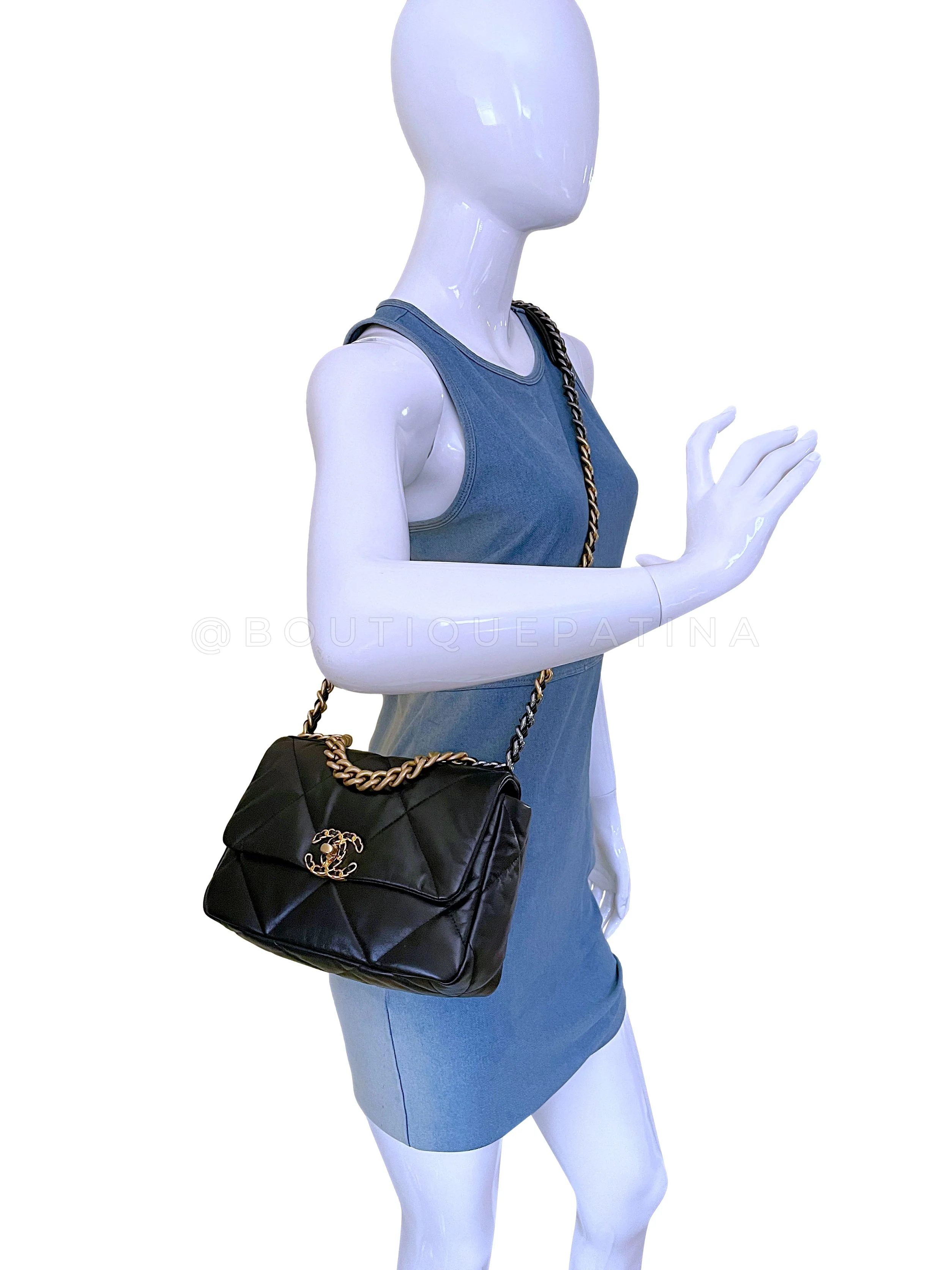 Chanel 19 Black Medium Flap Bag 0X3 - Image 14