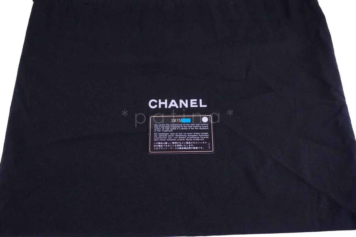 Chanel 19 Large Quilted Goatskin Flap Bag - Image 12