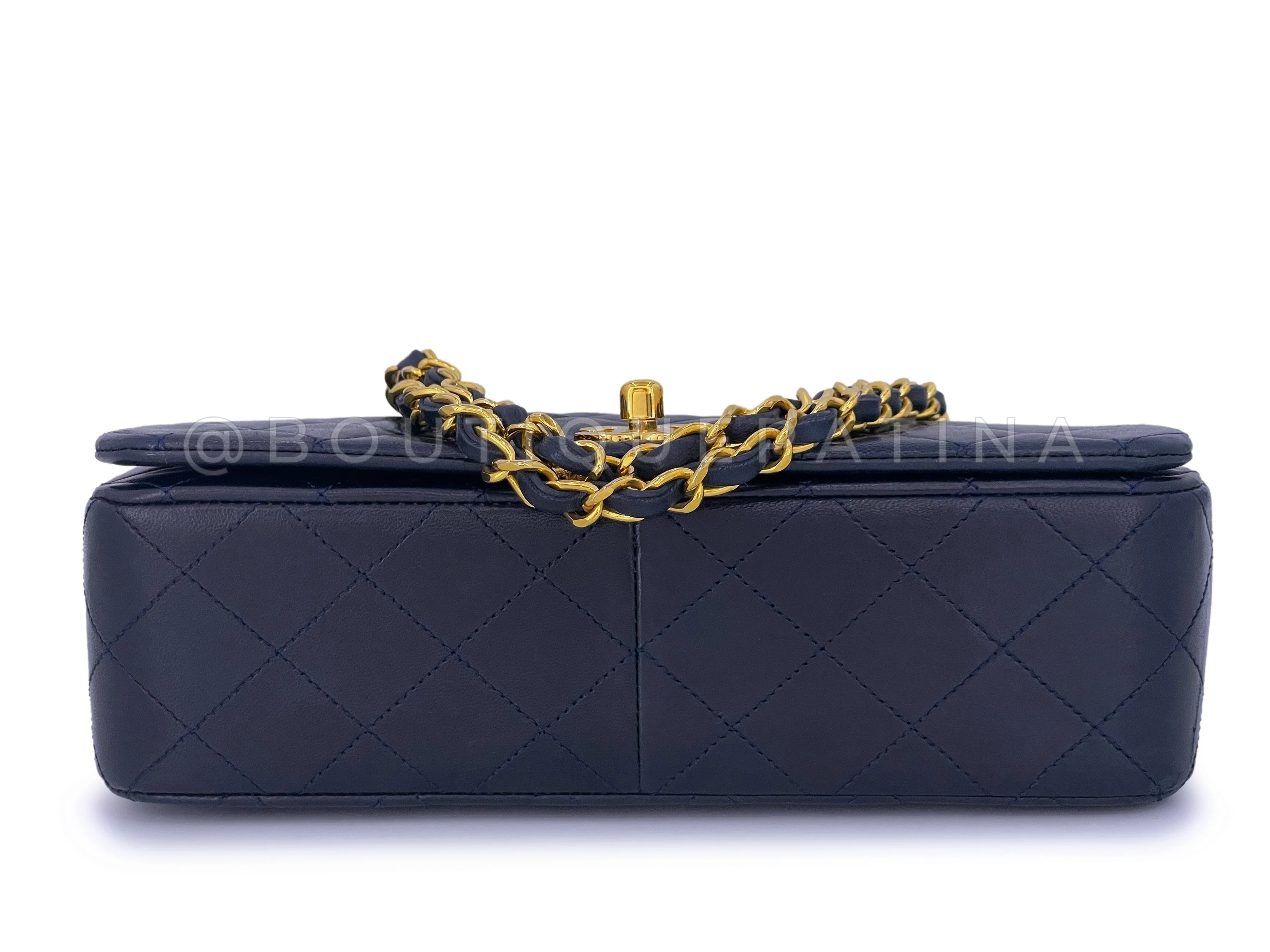 Chanel 1989 Vintage Midnight Blue-Black Full Flap Bag 24k GHW - Image 6