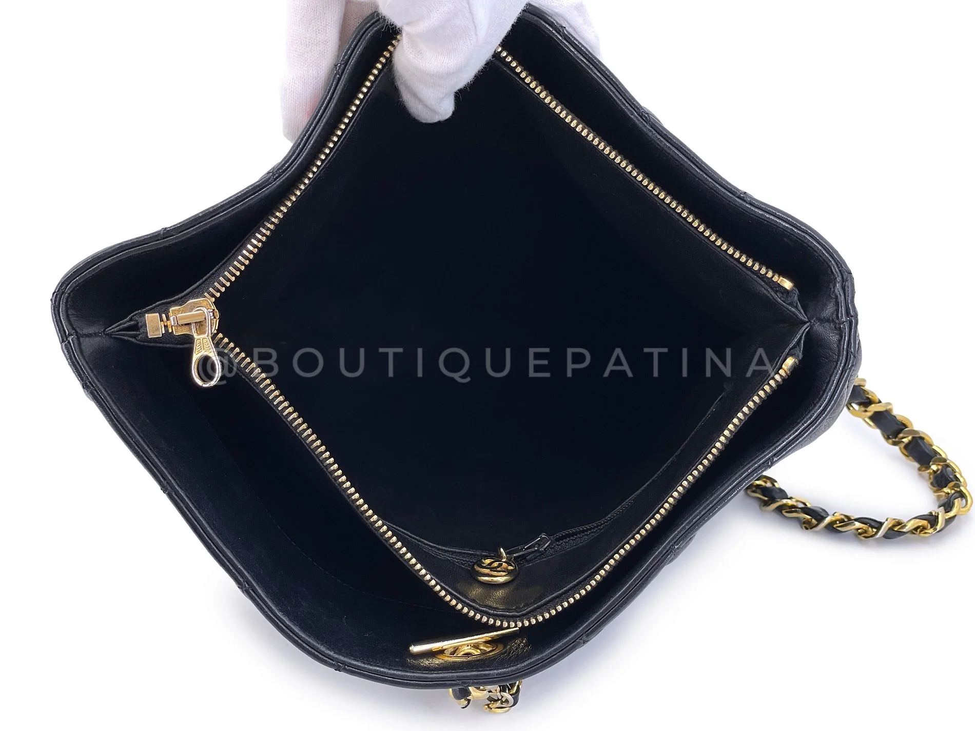 Chanel 1989 Vintage Quilted Black Bucket Tote Bag CC Charm 8RG - Image 9