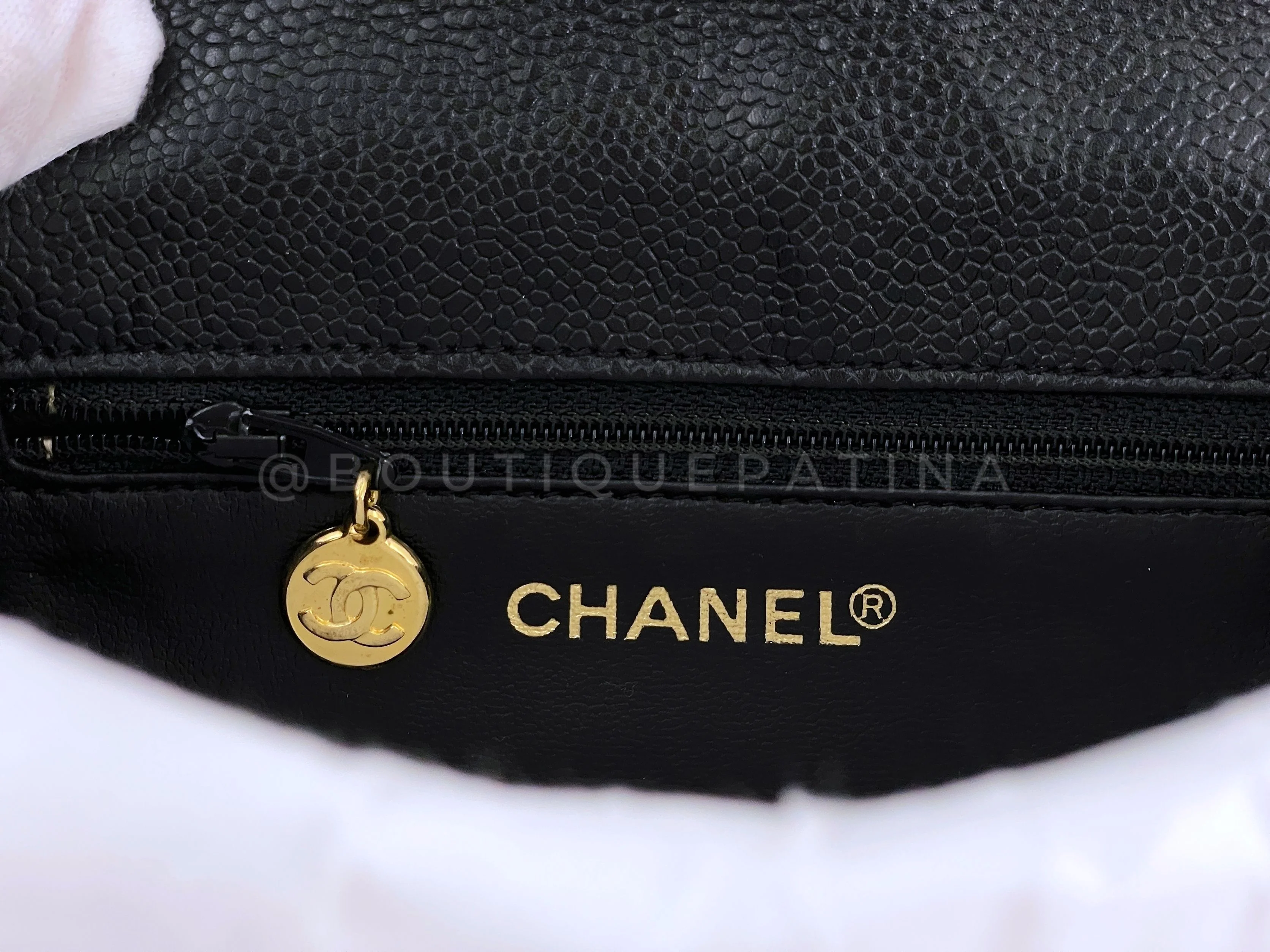 Chanel 1991 Vintage Black Caviar Encircled CC Mini Flap Bag 24k GHW - Image 11