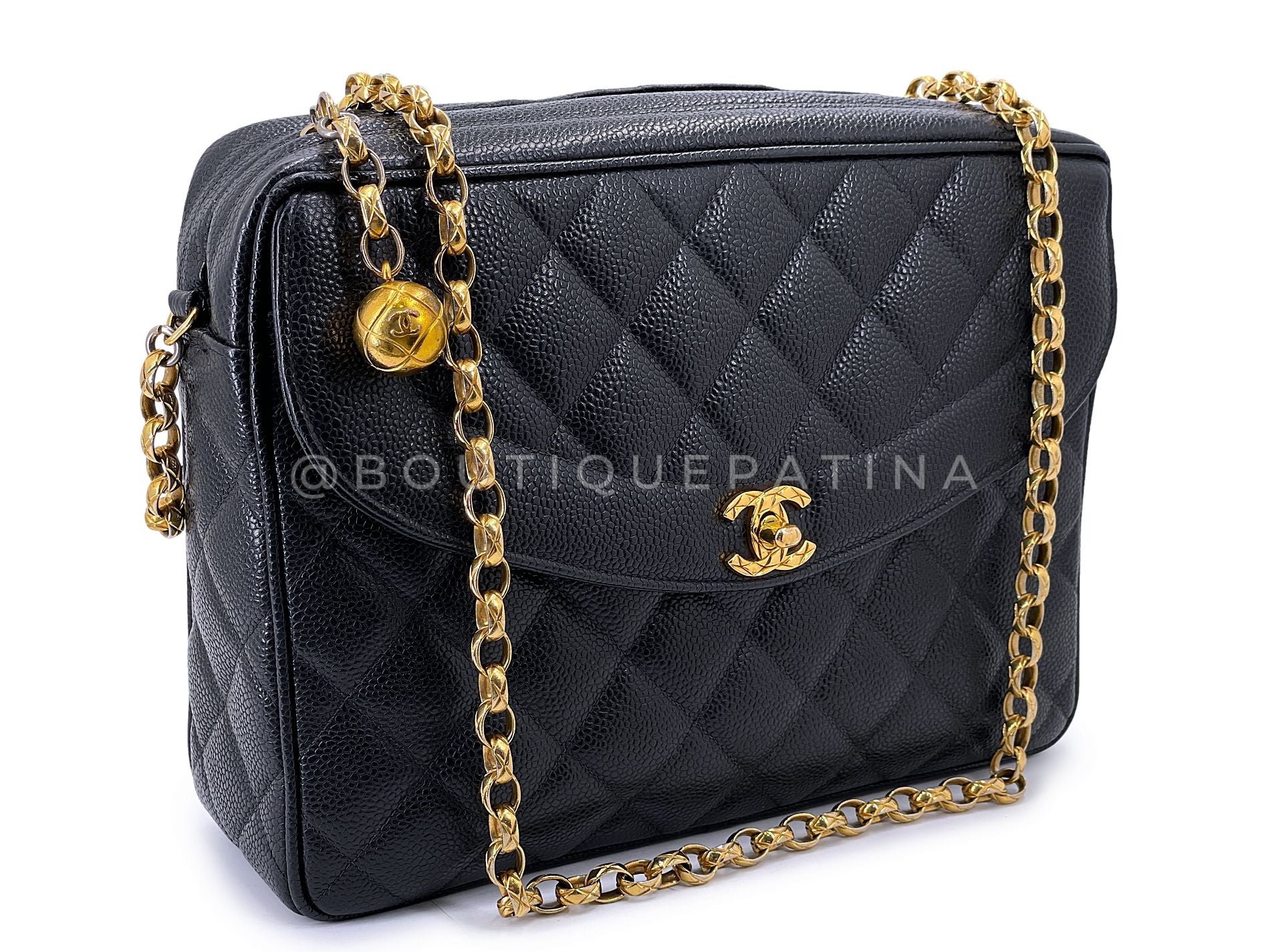 Chanel 1991 Vintage Black Caviar Etched Chain Camera Flap Bag 24k GHW OW0 - Image 2