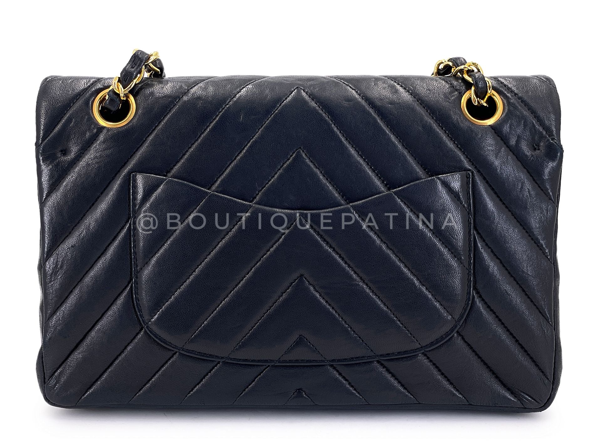 Chanel 1991 Vintage Black Chevron Medium Classic Double Flap Bag 24k GHW M6T - Image 5