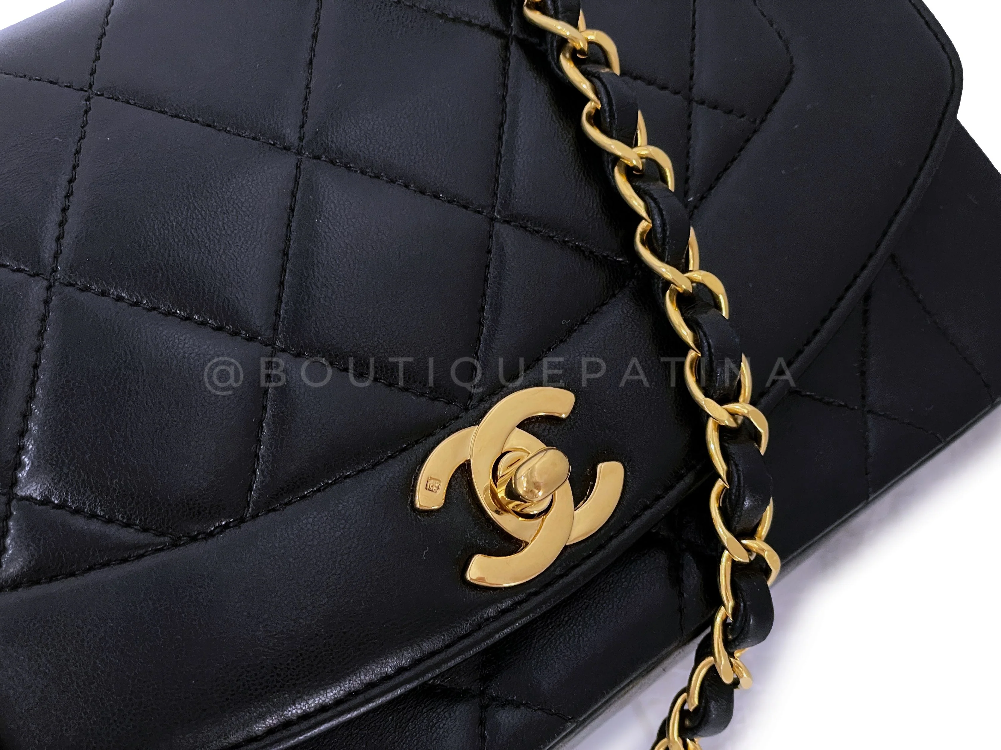 Chanel 1991 Vintage Black Small Diana Flap Bag 24k GHW Lambskin - Image 8