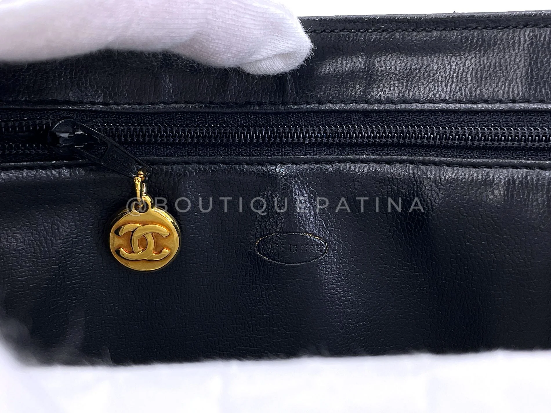 Chanel 1992 Black Vintage Chevron Caviar Encircled CC Flap Bag 24k GHW 2XV - Image 12