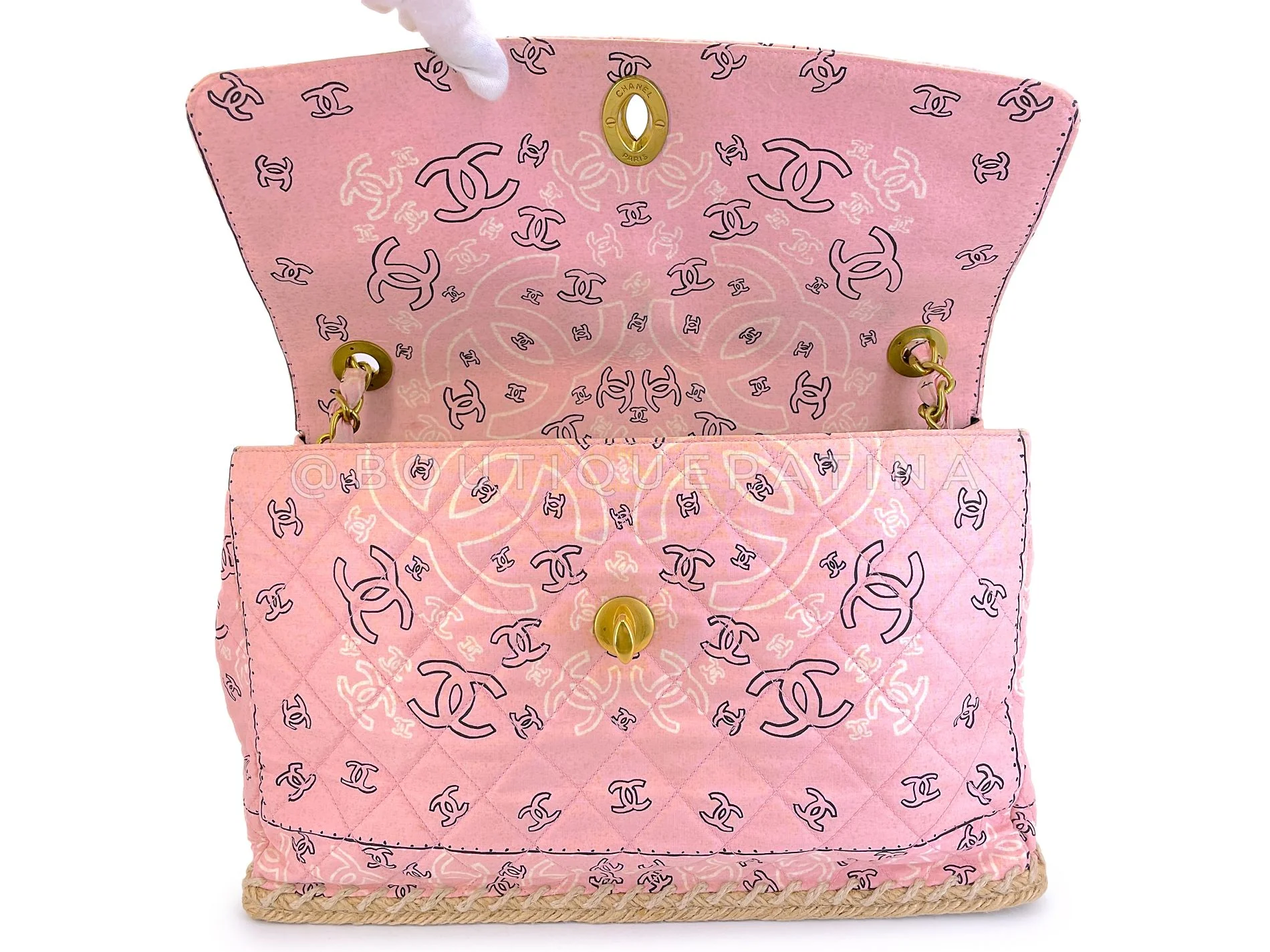 Chanel 1994 Vintage Baby Pink Bandana Maxi Straw Jumbo Flap Bag Paisley Print X43 - Image 9
