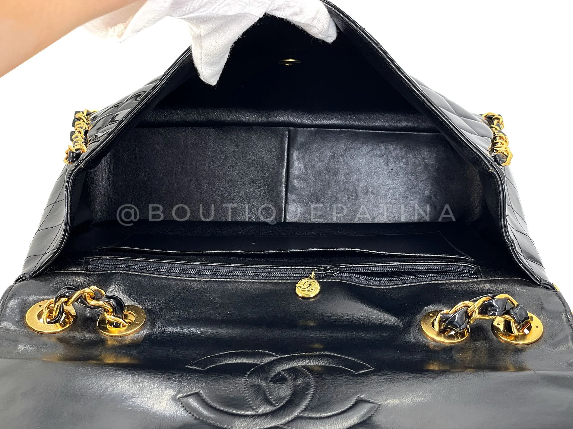 Chanel 1995 "Barbie" Black Patent Chain Around Maxi Flap Bag 24k GHW 6NC - Image 10